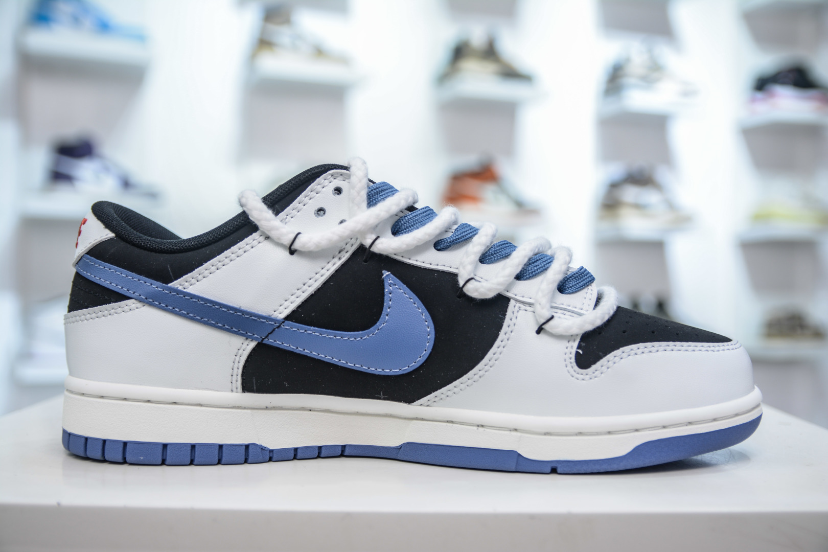 280 YC纯原 NK Dunk Low 亿万少年 黑白蓝 WB0320-019