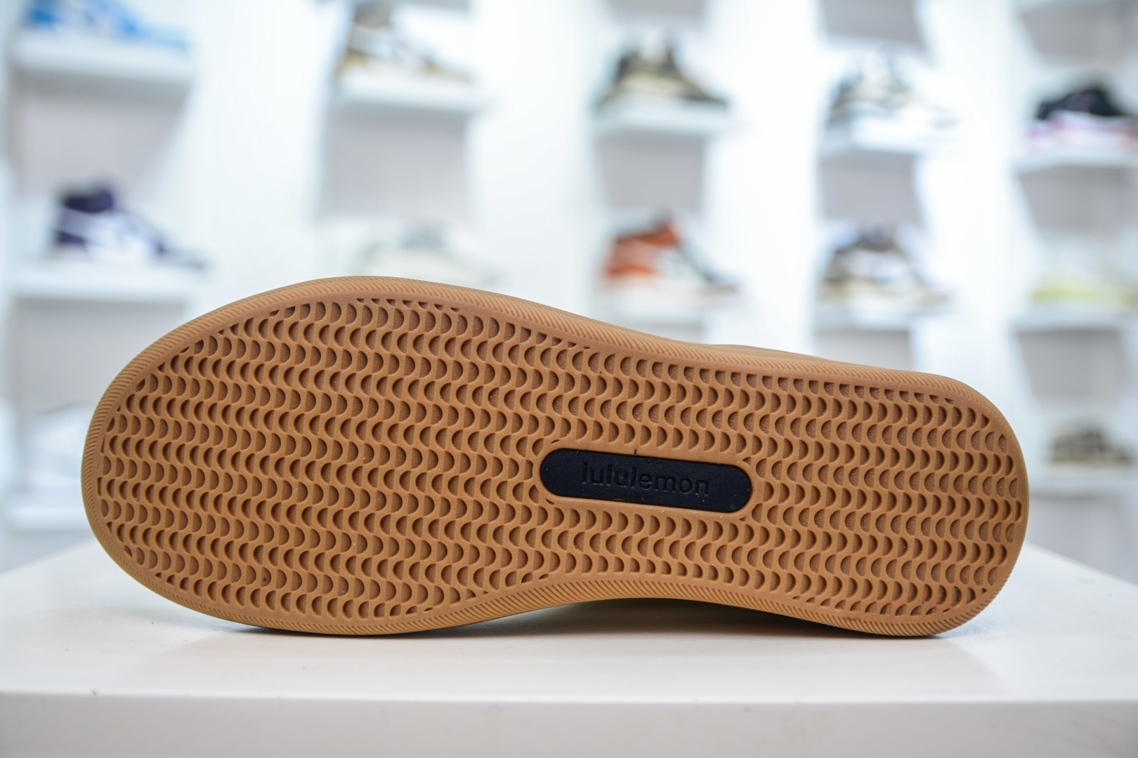 260 CS版 lululemon Cityverse 露露乐檬极简主义减震耐磨低帮生活休闲鞋
