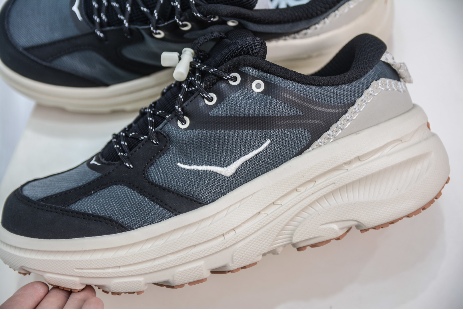 200 CS版 HOKA ONE ONE Bondi B3 LS 运动舒适低帮跑步鞋 1155351/BKLB