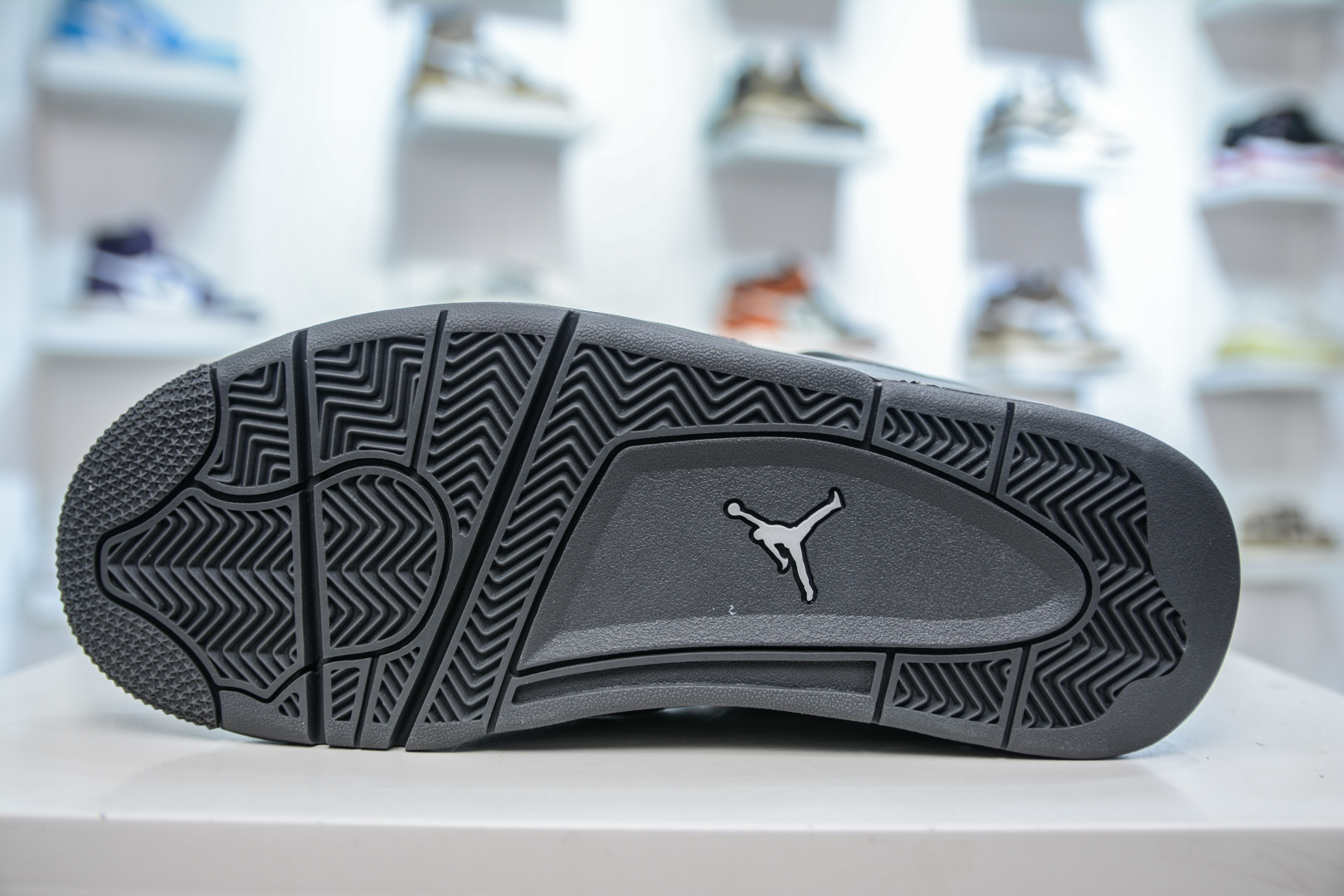 300 F版 Air Jordan AJ4 SE “Paris Olympics” 巴黎奥运会 FQ7928-001