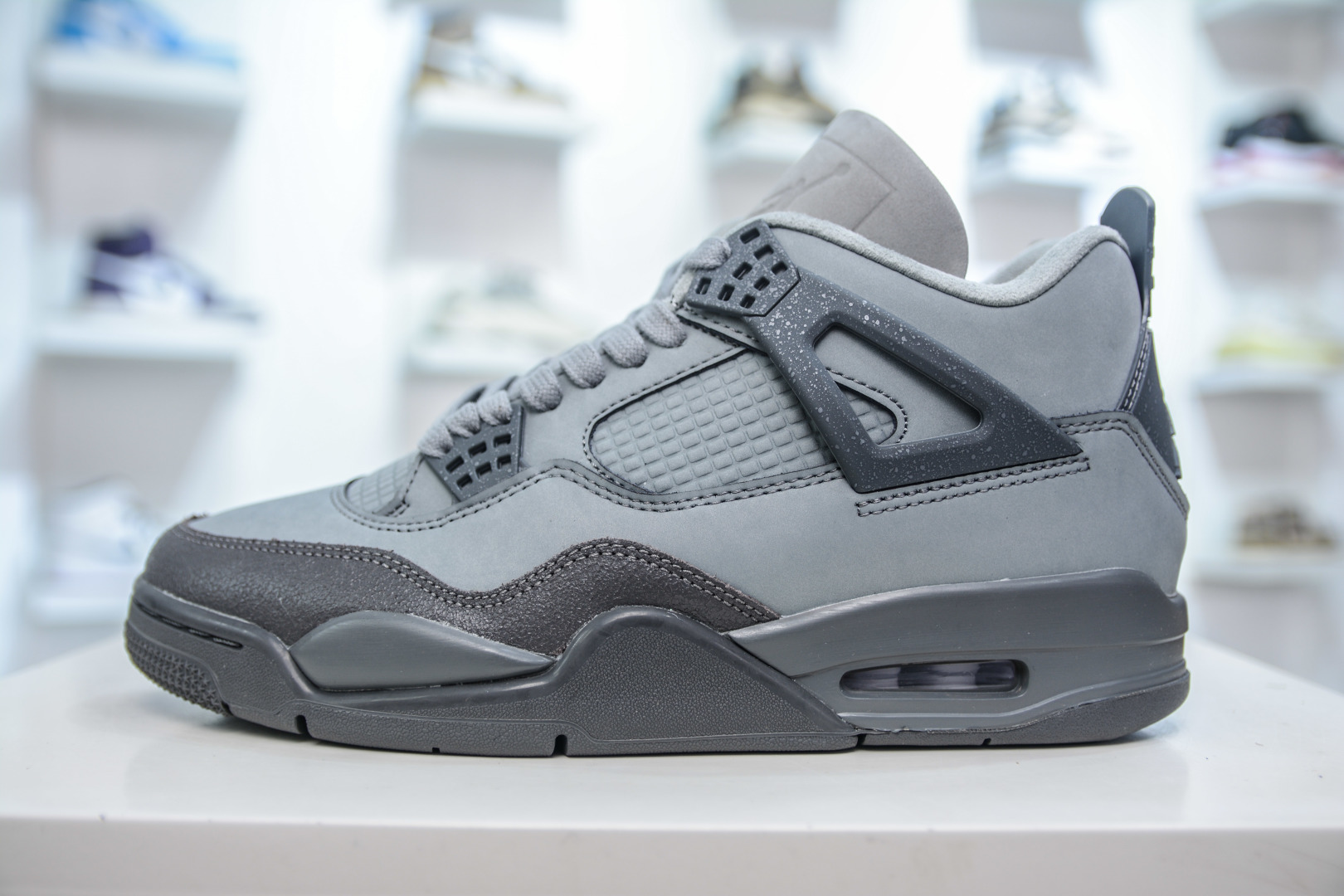 300 F版 Air Jordan AJ4 SE “Paris Olympics” 巴黎奥运会 FQ7928-001
