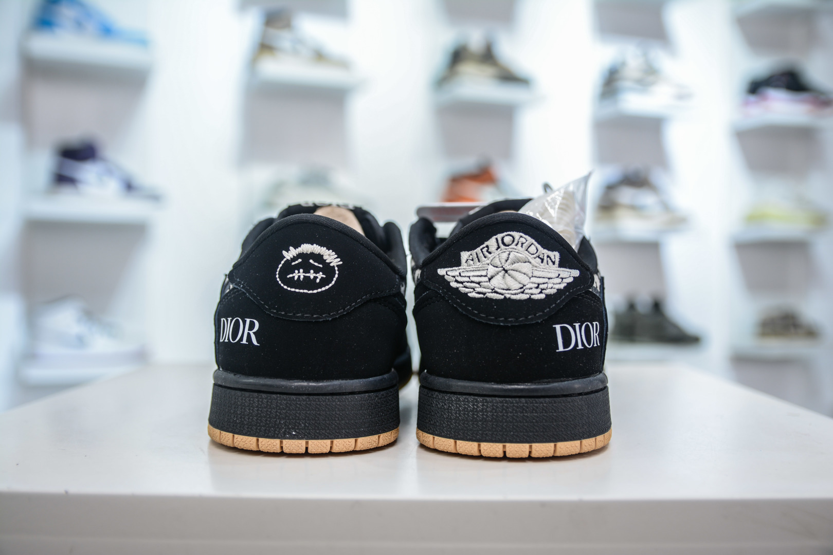 270 TS x Air Jordan AJ1 Low x DIOR 迪奥联名-黑针织生胶 倒钩低帮 XS2024-069