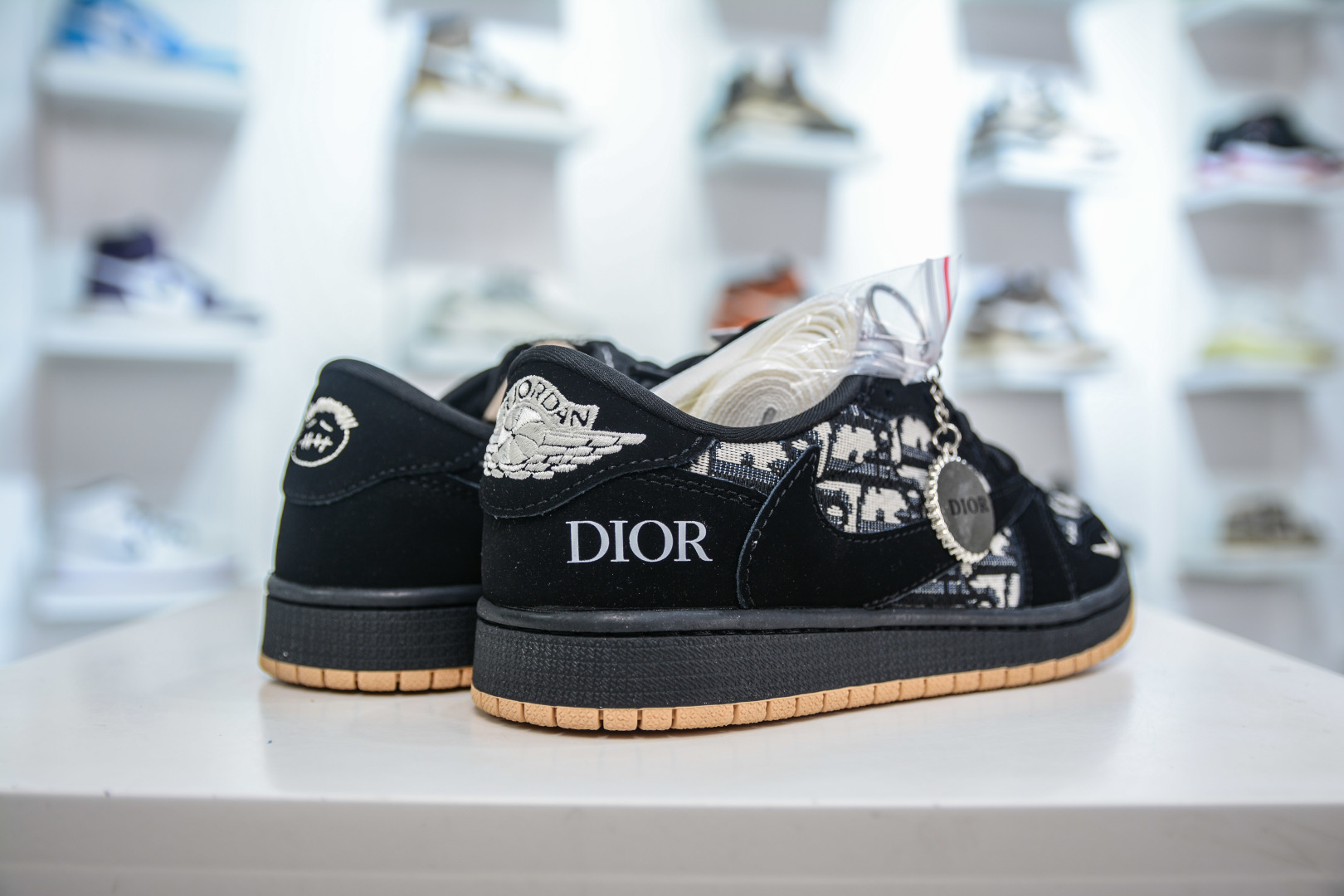 270 TS x Air Jordan AJ1 Low x DIOR 迪奥联名-黑针织生胶 倒钩低帮 XS2024-069