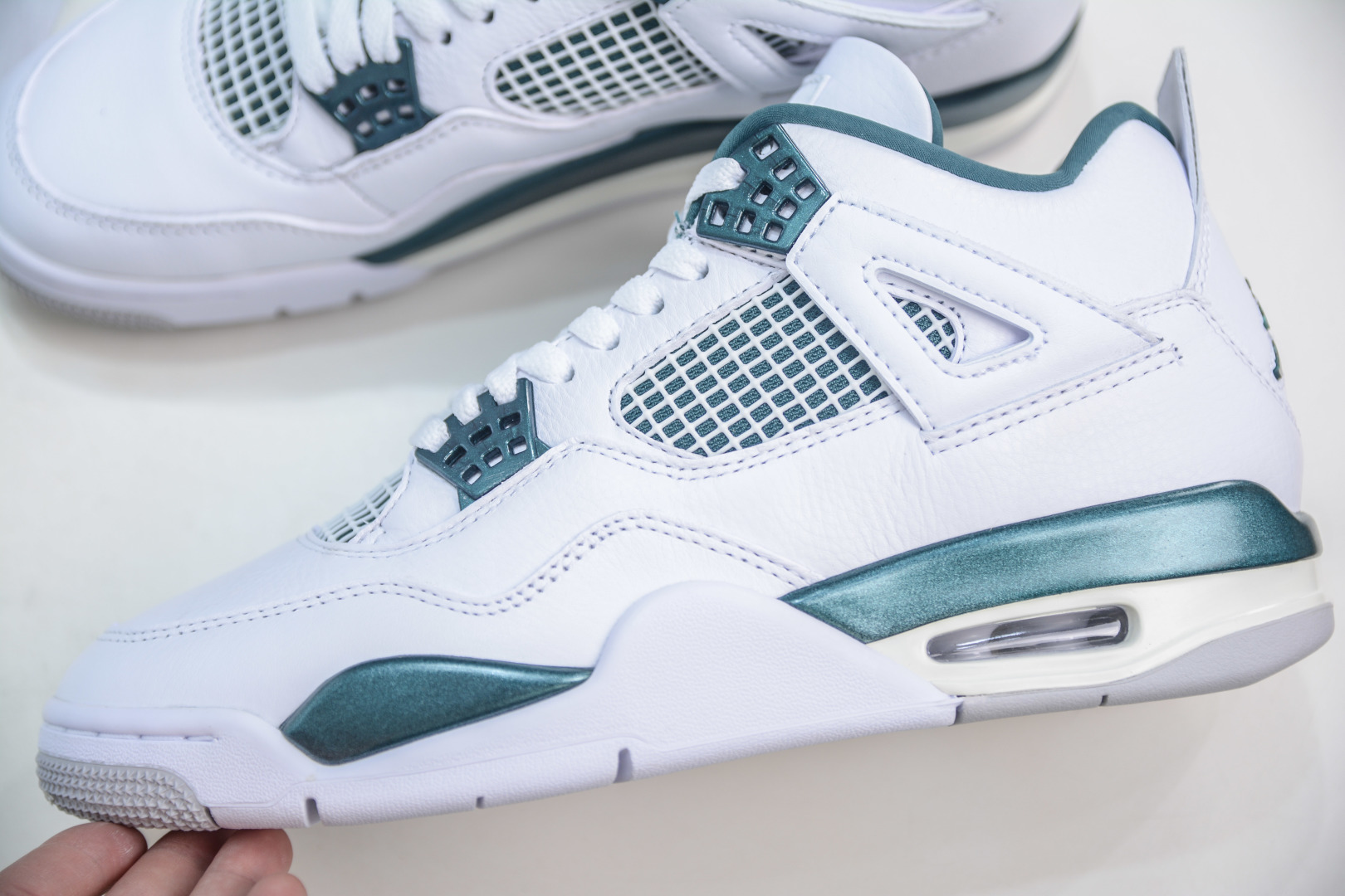 OG纯原 Air Jordan AJ4 Retro 氧化白绿 FQ8138-103