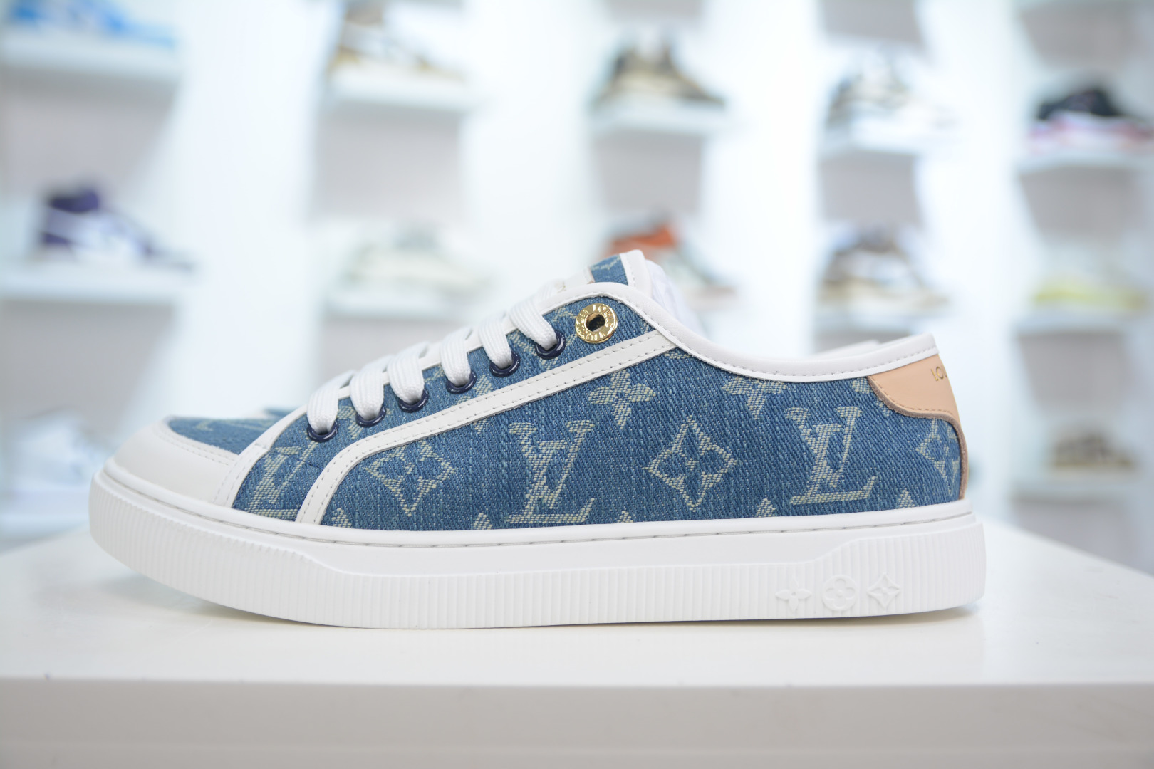 Louis Vuitton Lagoon Denim Sneakers 2025SS - Comfortable Canvas Shoes