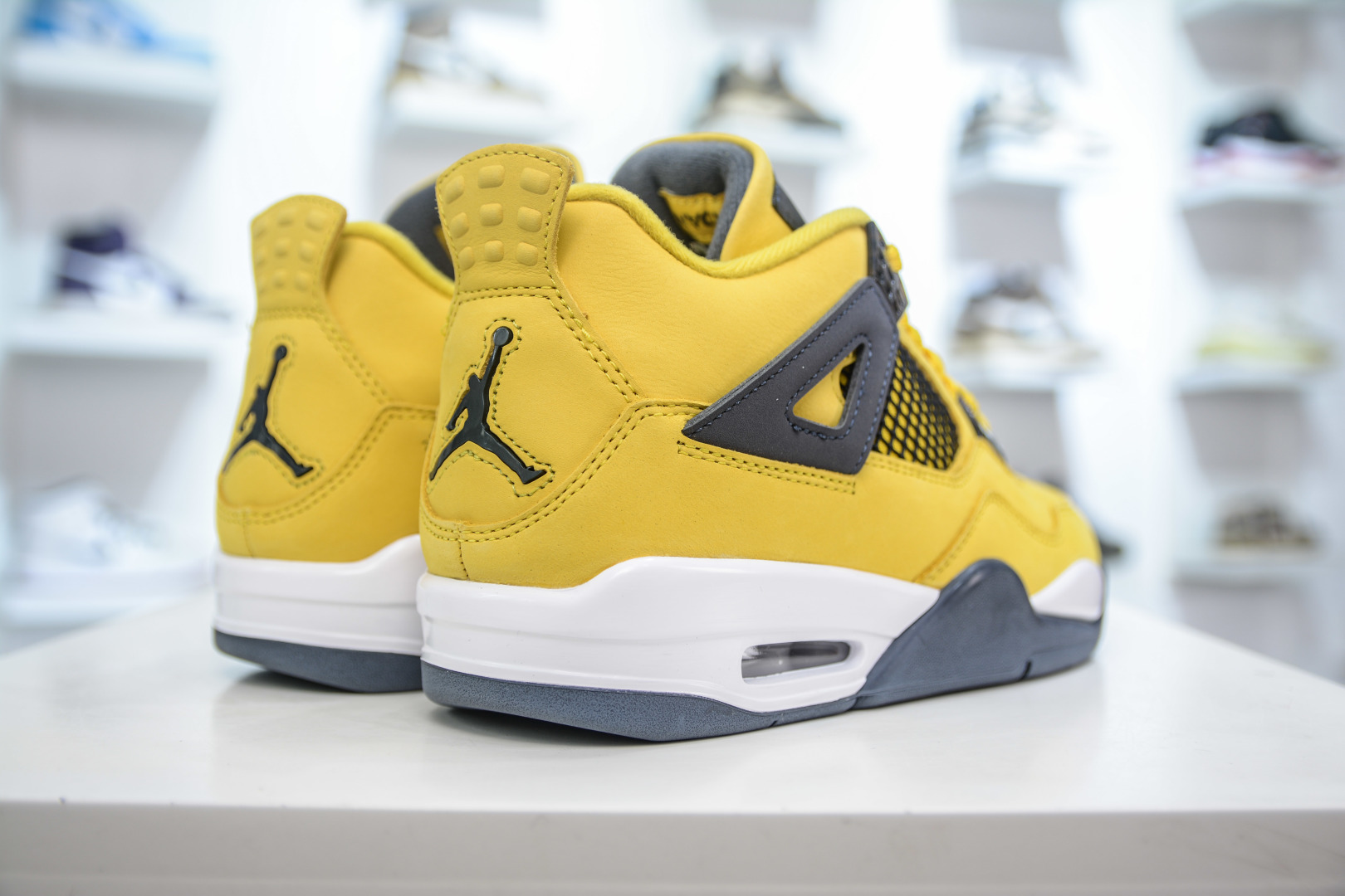 450 OG纯原 Air Jordan AJ4 ”Tour Yellow” 电母 黑黄 CT8527-700