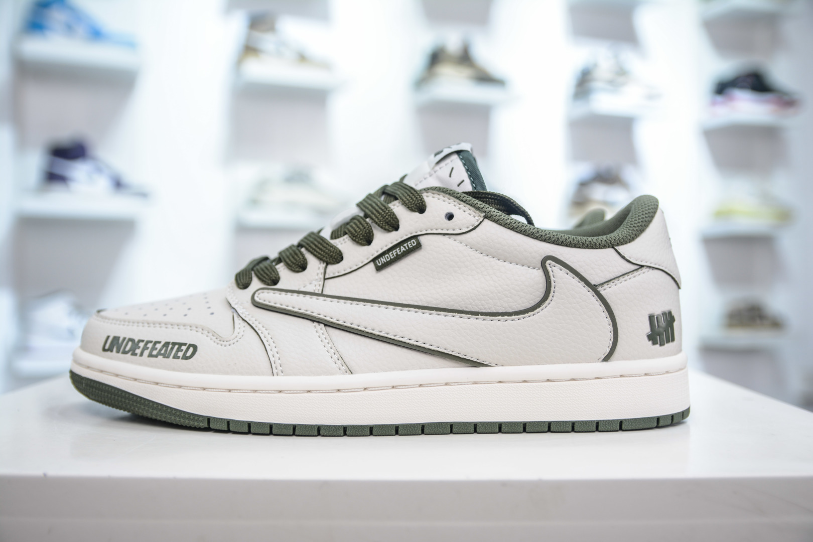TS x Air Jordan 1 Low UNDEFEATED Collab White/Green Sneakers Shoes