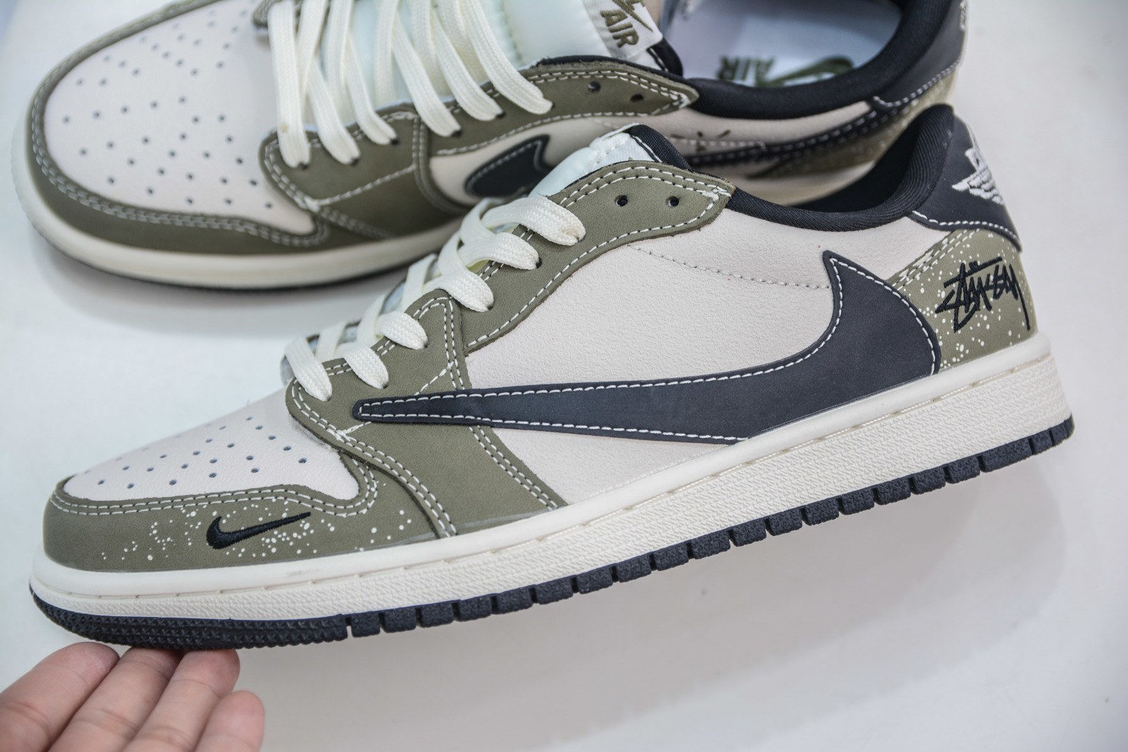 270 TS x Air Jordan x Stussy AJ1 Low 倒钩低帮联名斯图西-军绿黑 LD2025-018