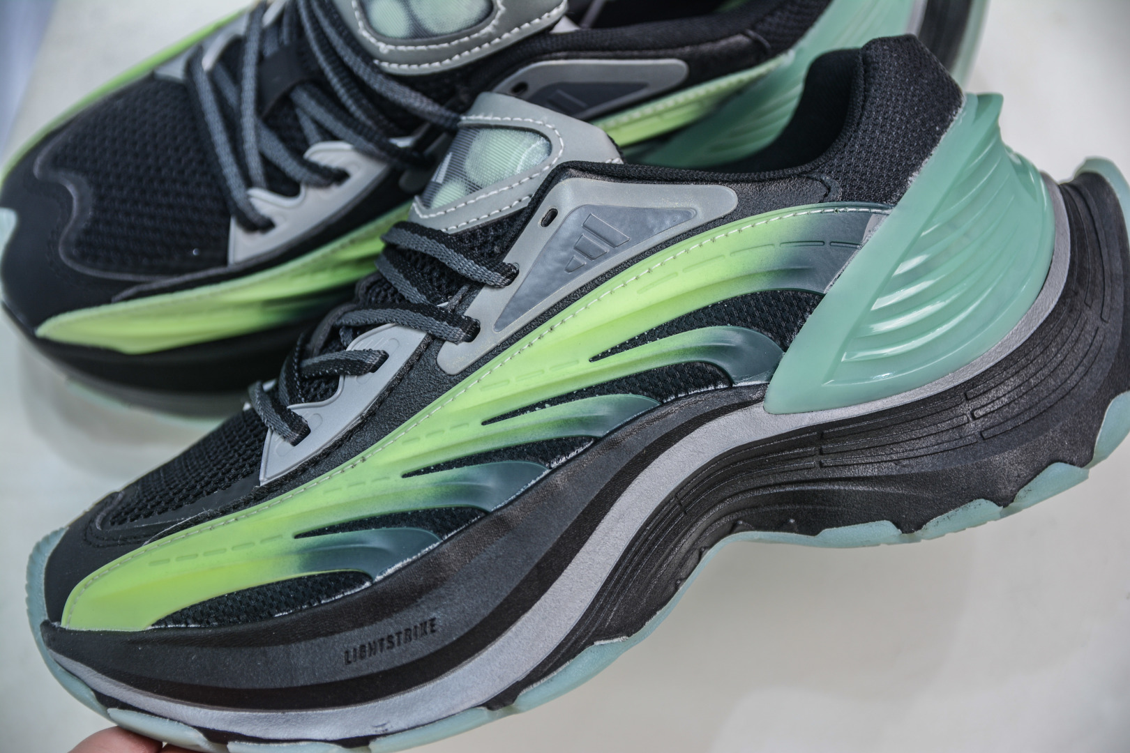 190 Adidas Vento XLG MTW 复古休闲老爹鞋 JQ6211