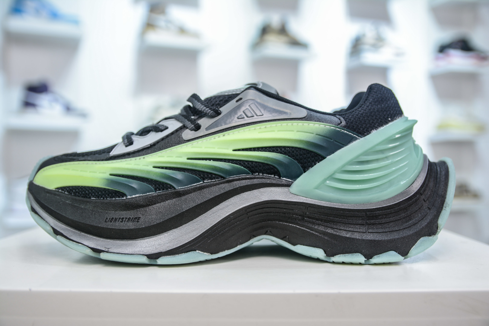 190 Adidas Vento XLG MTW 复古休闲老爹鞋 JQ6211