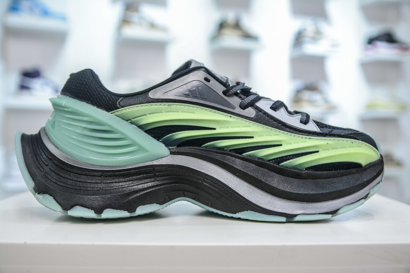 190 Adidas Vento XLG MTW 复古休闲老爹鞋 JQ6211