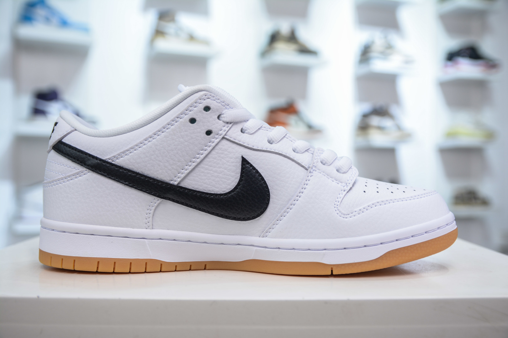 Nike SB Dunk Low Pro ISO 'White Gum' Skateboarding Shoes CD2563-100 3 cmp i1746828790051 8517 0 2