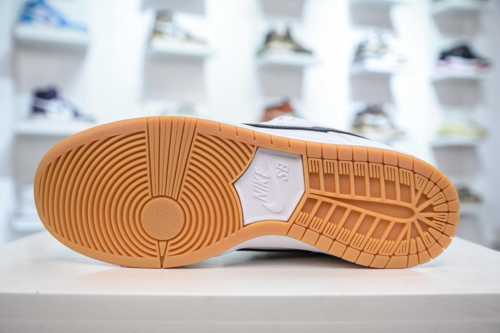 Nike SB Dunk Low Pro ISO 'White Gum' Skateboarding Shoes CD2563-100 5 cmp i1746828790052 2171 0 4