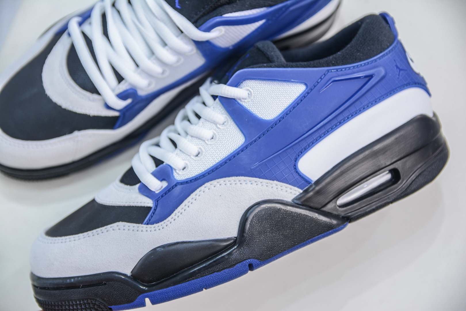 240 F版 Air Jordan AJ4 RM 重制版低帮复古篮球鞋 黑蓝 FQ7939-140