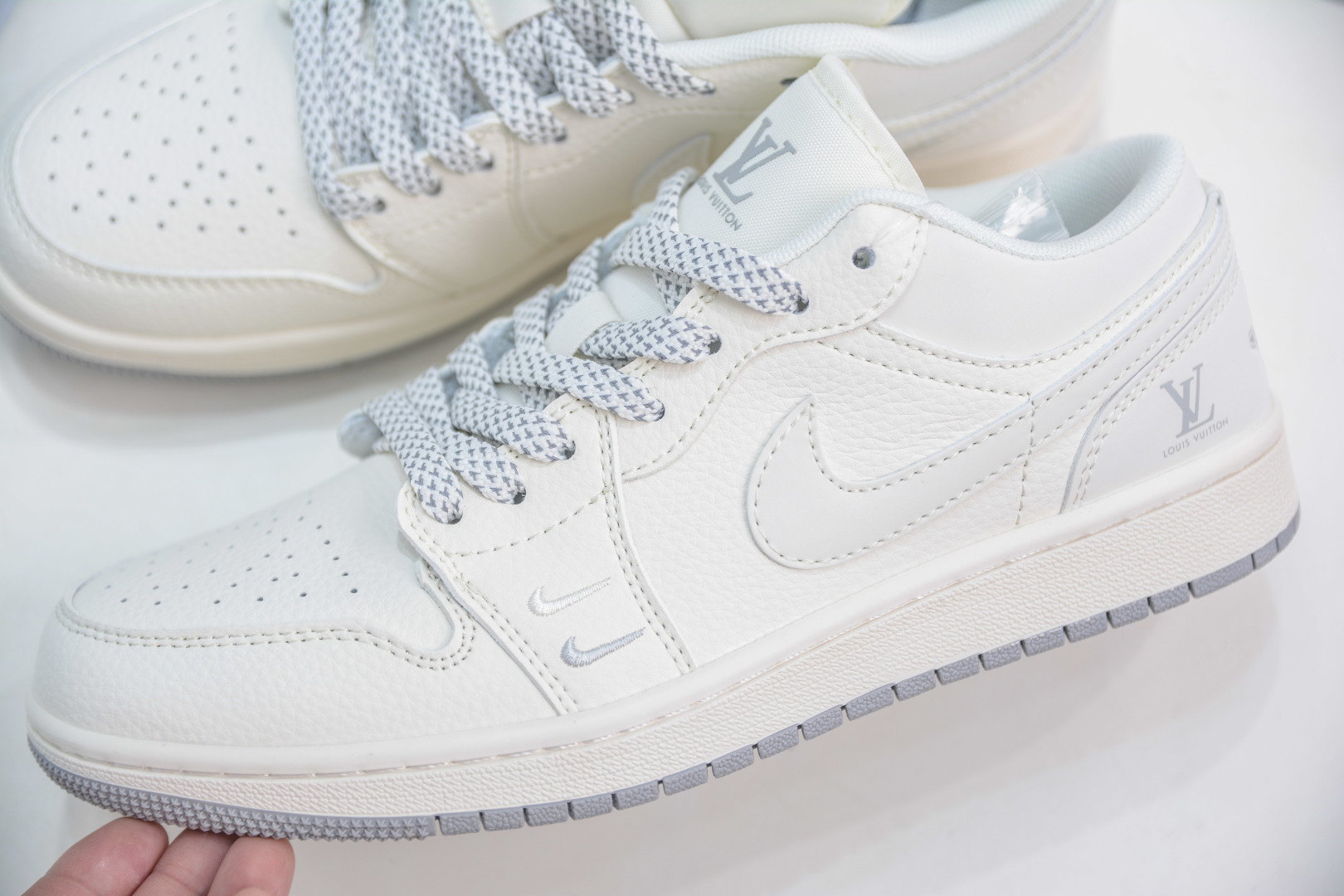 Air Jordan 1 Low x Louis Vuitton Custom - Beige Leather Sneakers 7 cmp i1746903059310 8302 0 6