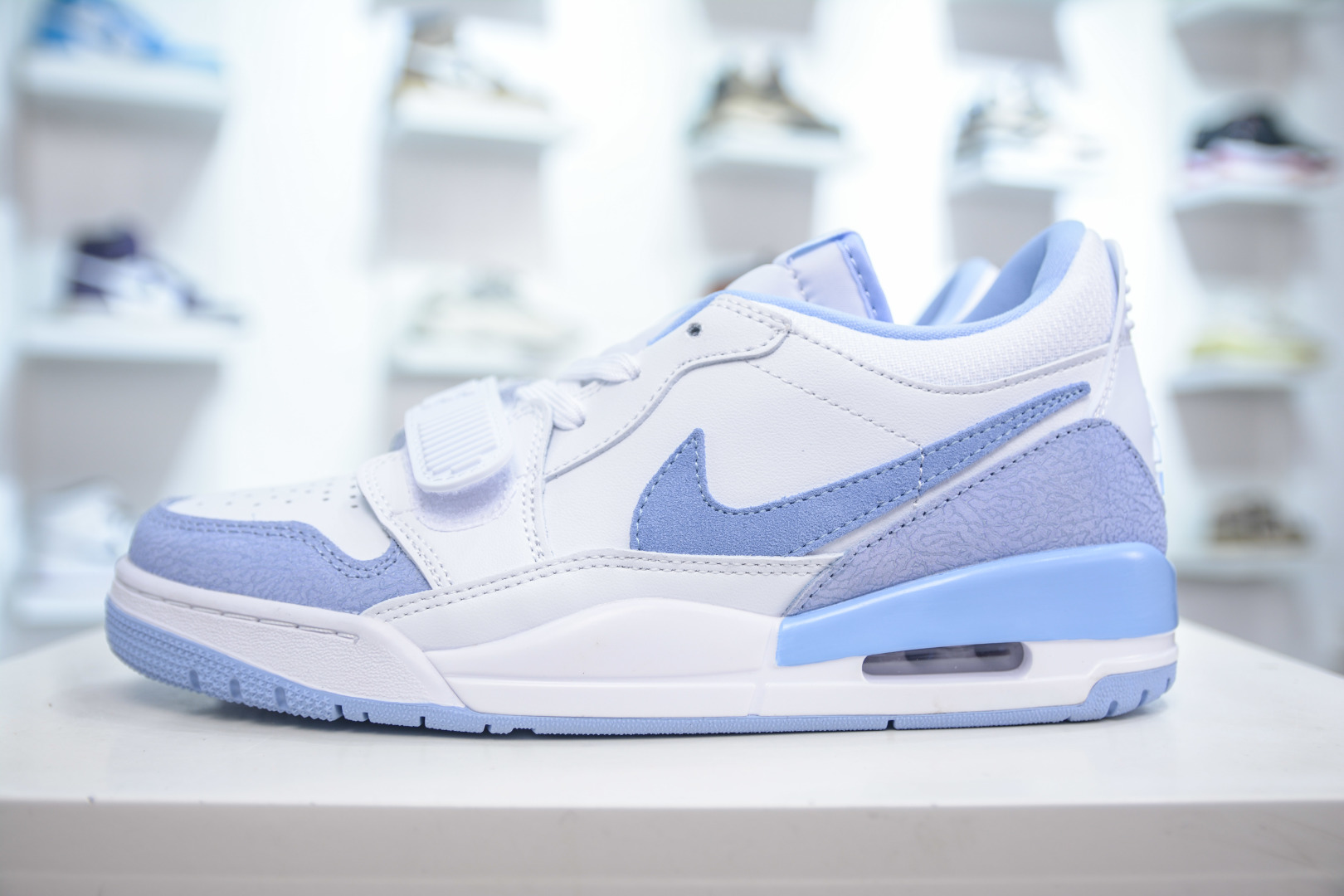 Air Jordan Legacy 312 Low White Blue Basketball Shoes FQ7827-104