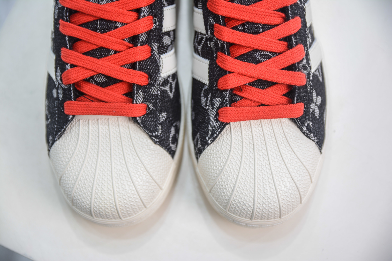 180 LV x AD Originals Superstar 黑白牛仔老花 贝壳头 IG1988