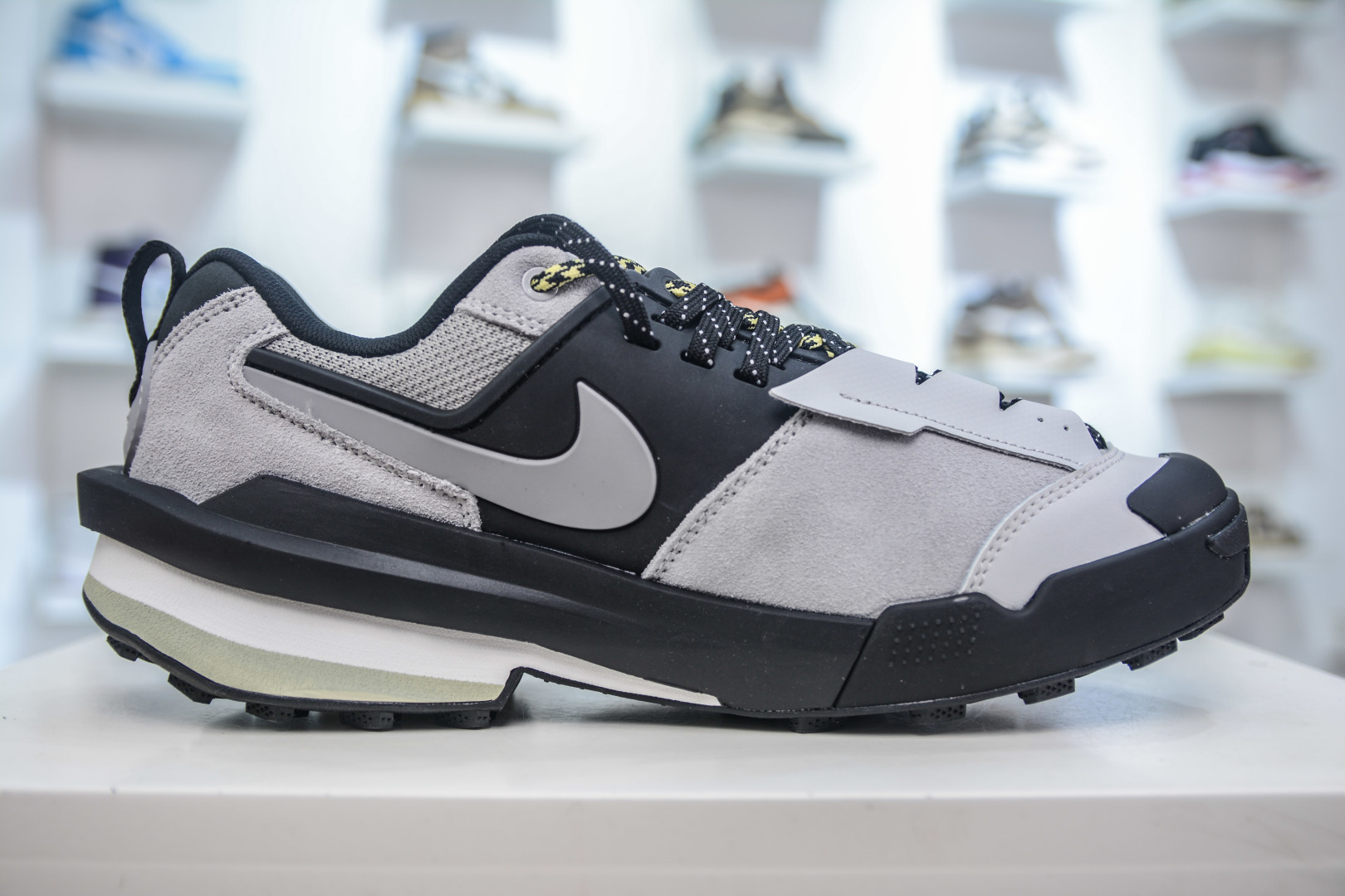 X版 Sacai x Nike Zegamadome SP 联名款 机能风休闲运动鞋 HQ8618-003