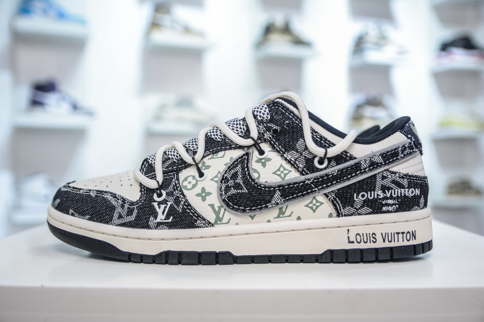 300 Nike SB Dunk Low x Louis Vuitton LV联名-黑白牛仔绑带 YX5066-320
