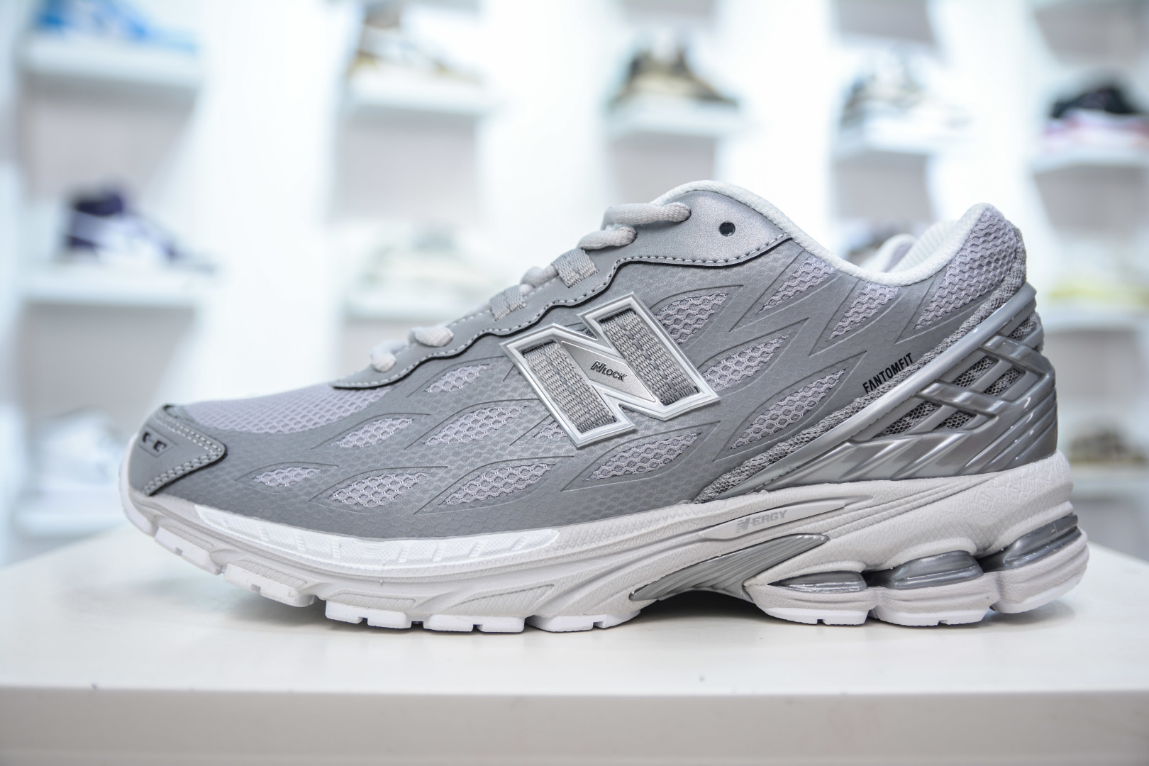 210 T版纯原 New Balance M1906R系列 复古老爹防滑耐磨低帮 跑步鞋 M1906WFE