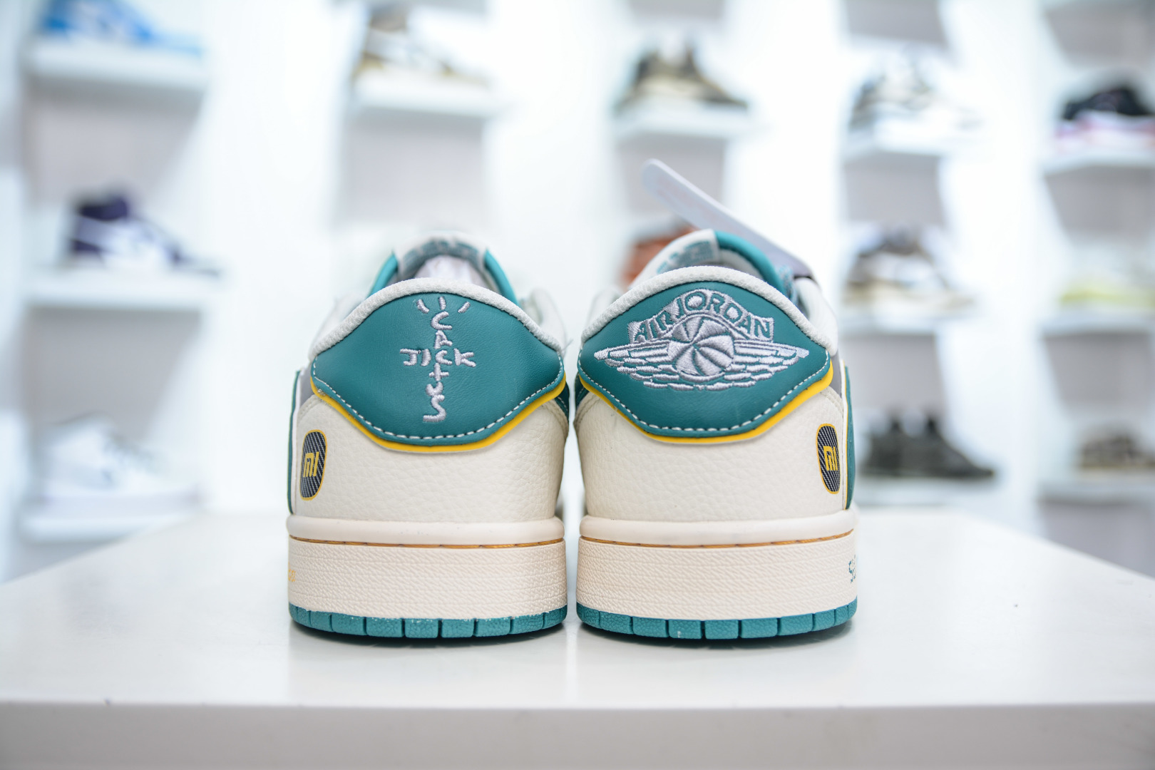 TS x Xiaomi x Air Jordan 1 Low 小米 SU7Ultru 倒钩低帮小米联名-海湾蓝 XX3168-163