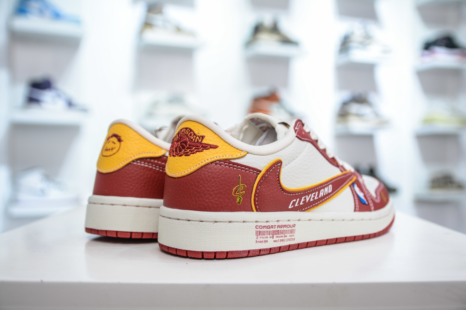 270 Travis Scott x Fragment Design x Air Jordan 1 Low OG SP AJ1 反转克利夫兰骑士联名-白红黄 SC9207-031