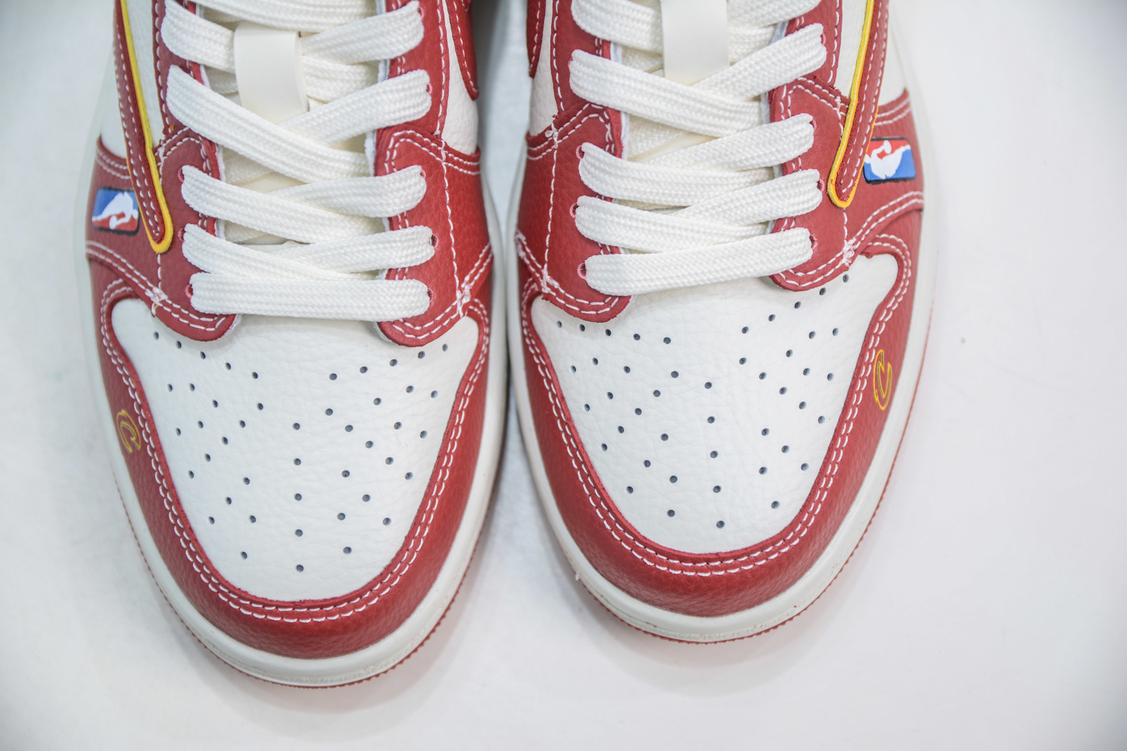 270 Travis Scott x Fragment Design x Air Jordan 1 Low OG SP AJ1 反转克利夫兰骑士联名-白红黄 SC9207-031