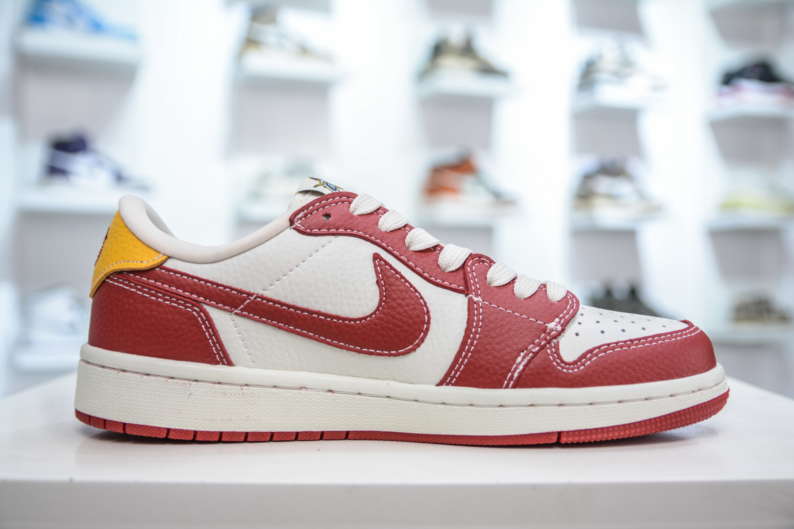 270 Travis Scott x Fragment Design x Air Jordan 1 Low OG SP AJ1 反转克利夫兰骑士联名-白红黄 SC9207-031