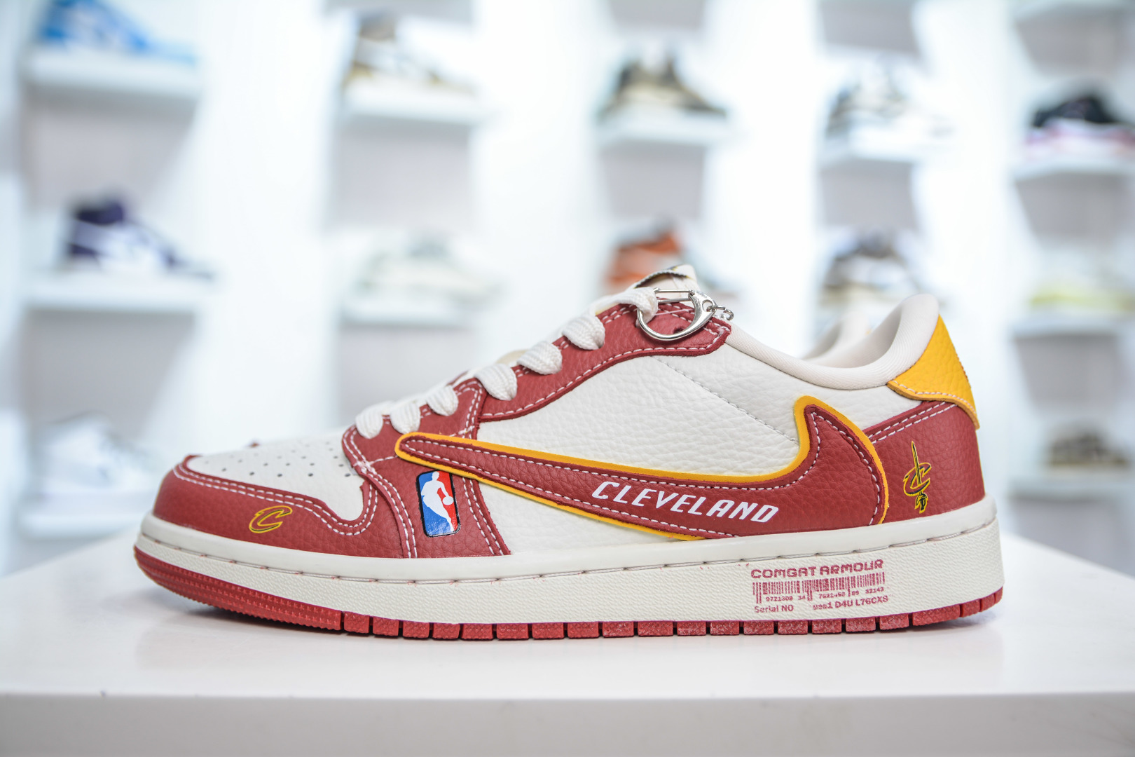 270 Travis Scott x Fragment Design x Air Jordan 1 Low OG SP AJ1 反转克利夫兰骑士联名-白红黄 SC9207-031