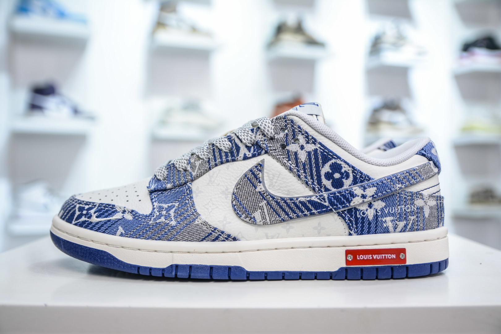 280 Nike SB Dunk Low x Louis Vuitton LV联名-蓝白牛仔 SC9772-808