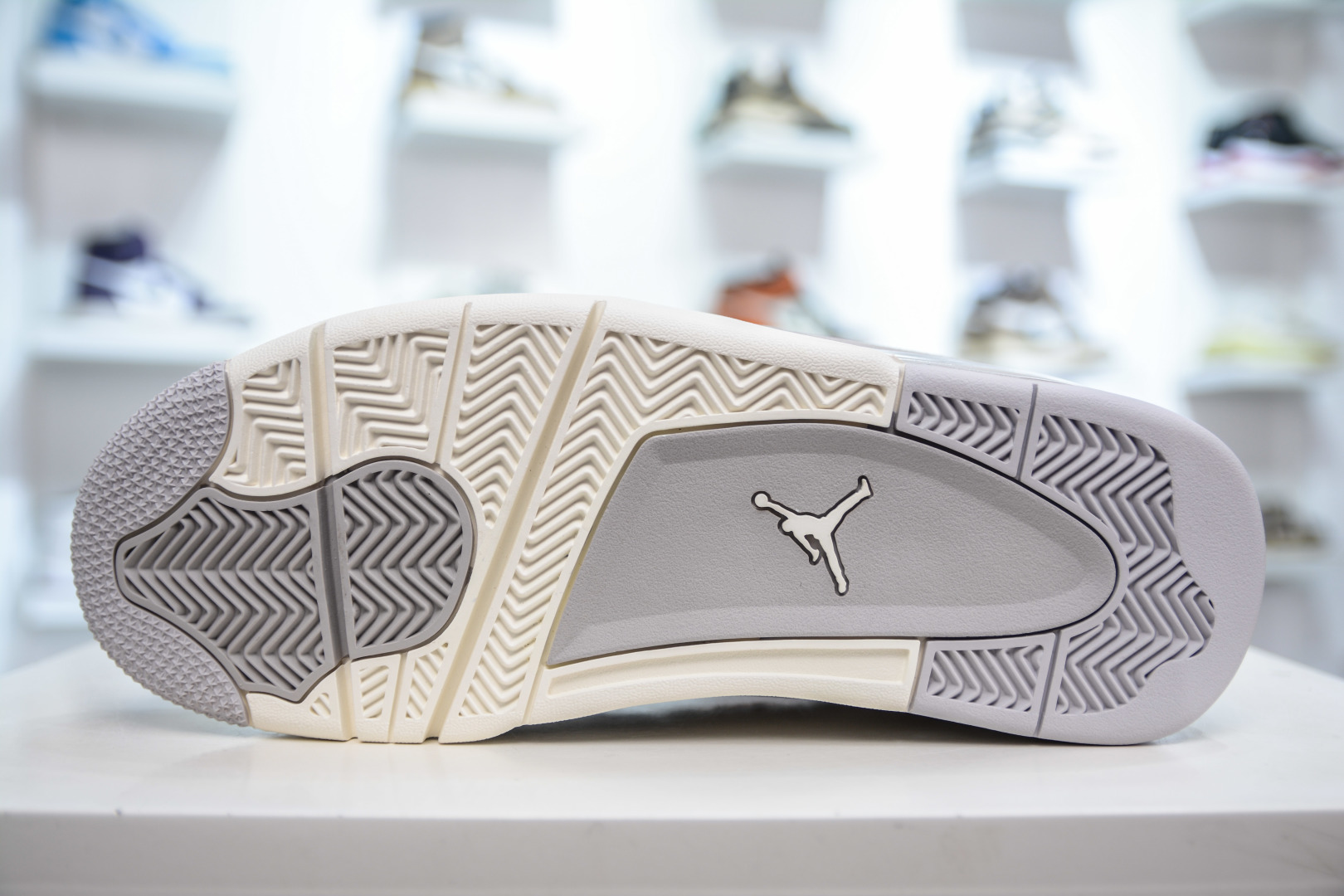 450 OG纯原 Air Jordan 4 ”Light Iron Ore” ”Frozen Moments” 电镀银 AQ9129-001