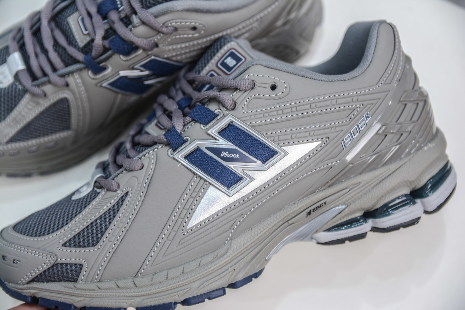 210 T版纯原 New Balance M1906R系列 复古老爹防滑耐磨低帮 跑步鞋 M1906RB