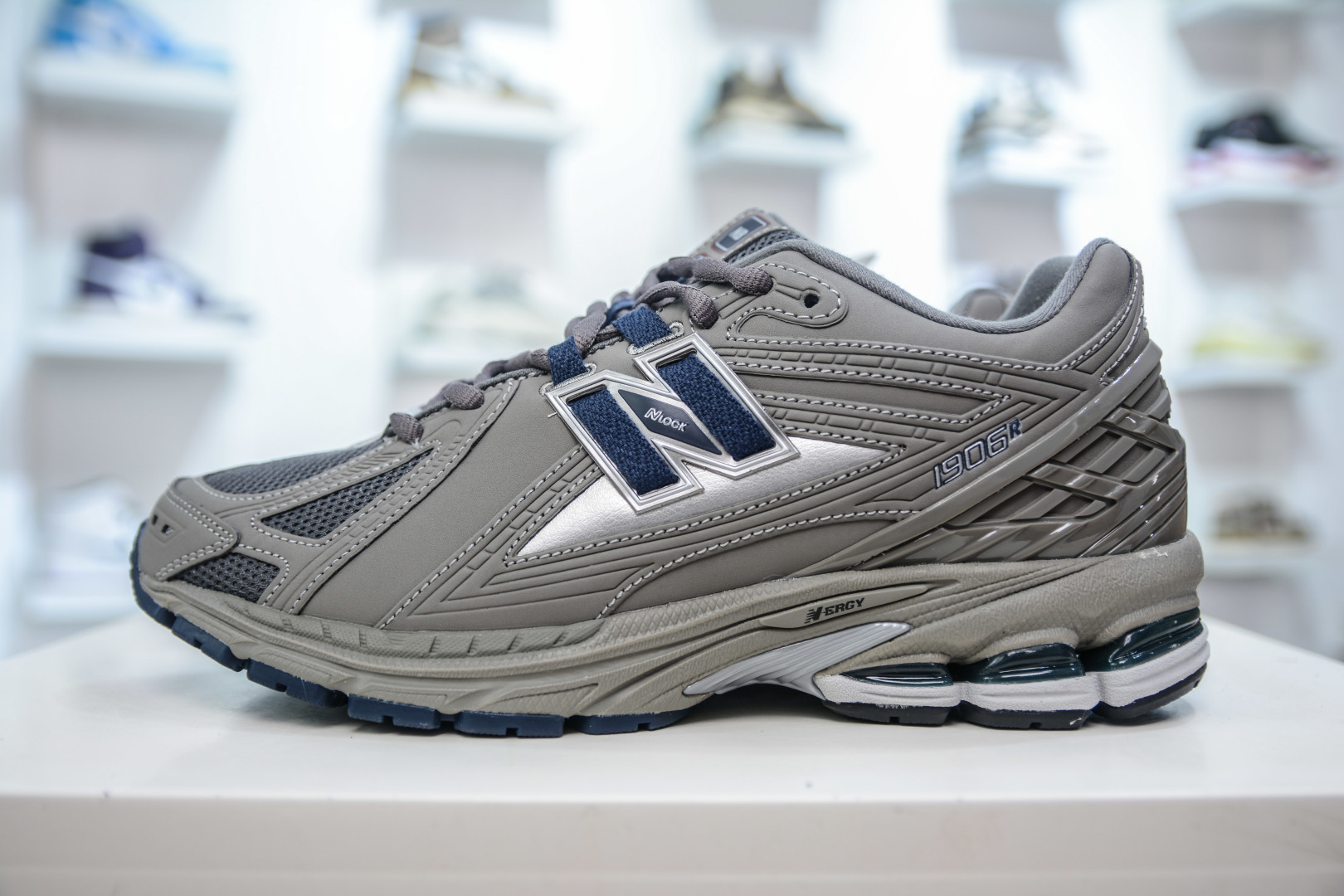 210 T版纯原 New Balance M1906R系列 复古老爹防滑耐磨低帮 跑步鞋 M1906RB