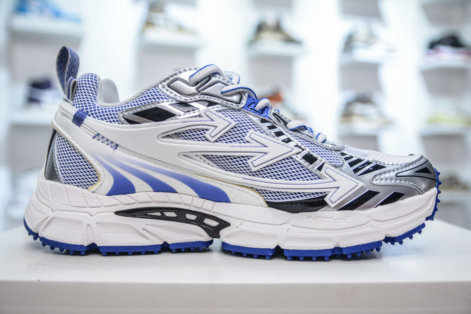 400 Kx神版 Off-White 2024年OW最新款跑鞋