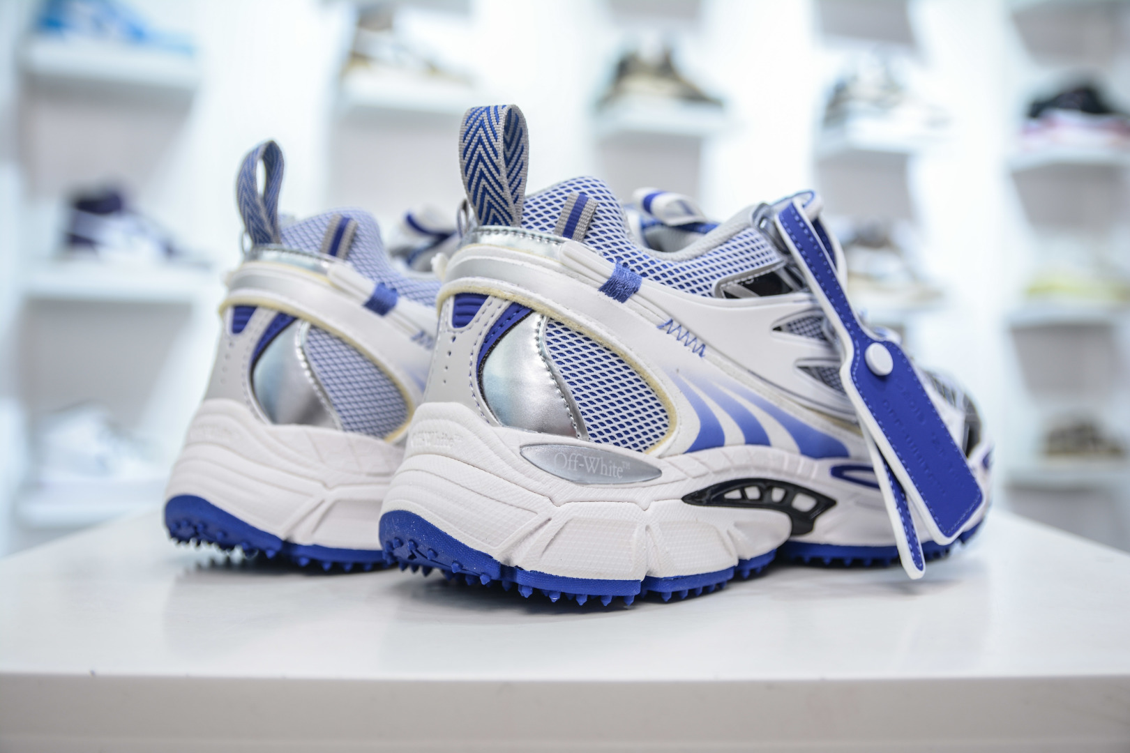 400 Kx神版 Off-White 2024年OW最新款跑鞋