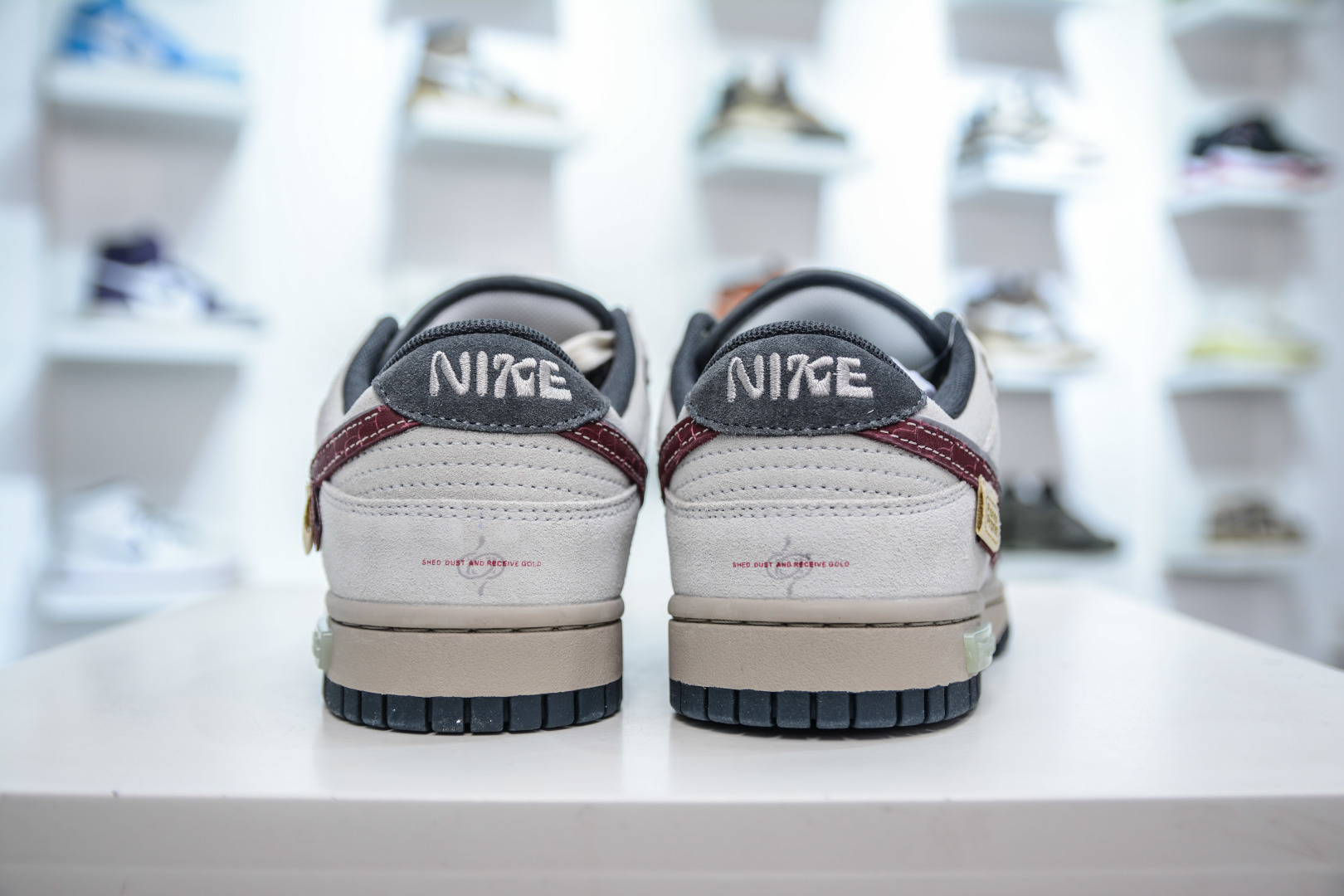 290 Nike SB Dunk Low ”Double Swoosh” 熊猫恶作剧 CNY蛇年 蜕尘迎金 HV1800-101