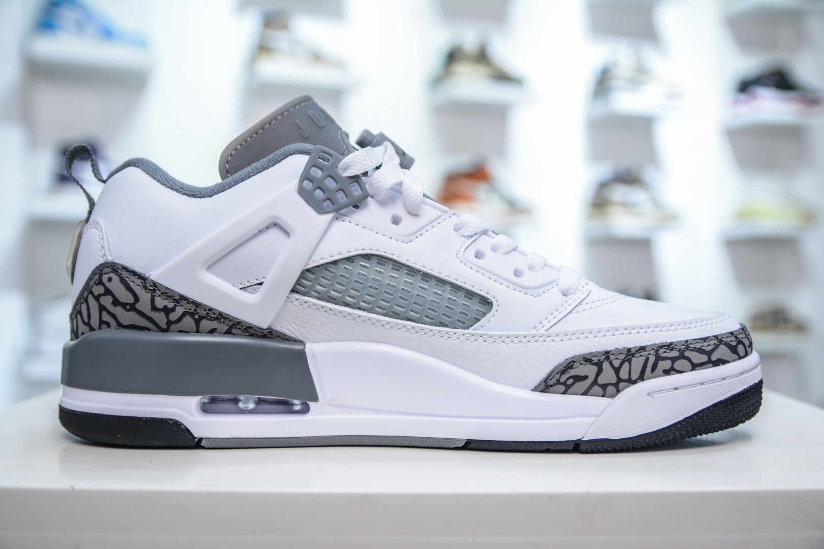 Jordan Spizike Low Retro Basketball Shoes - White/Neutral Grey - FQ1759-102 3 cmp i1747157522988 6391 0 2