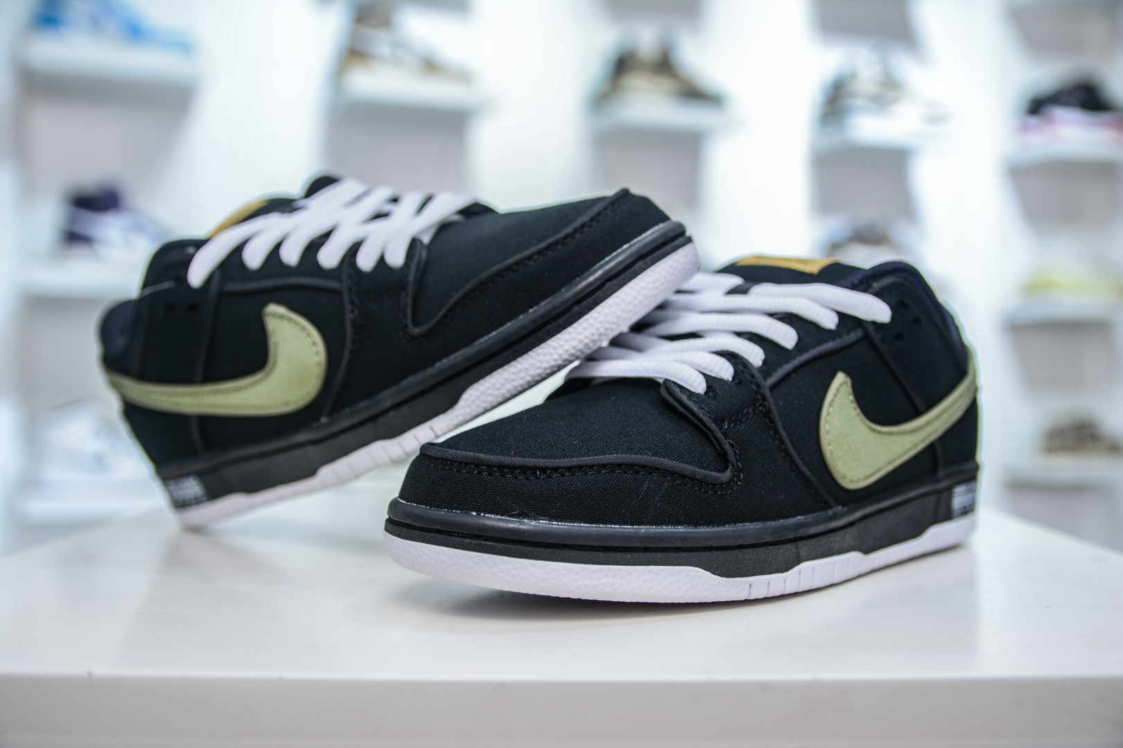 Nike SB Dunk Low Black Green Canvas Sneakers Premium Quality FN5880-001 4 cmp i1747157728020 9582 0 3