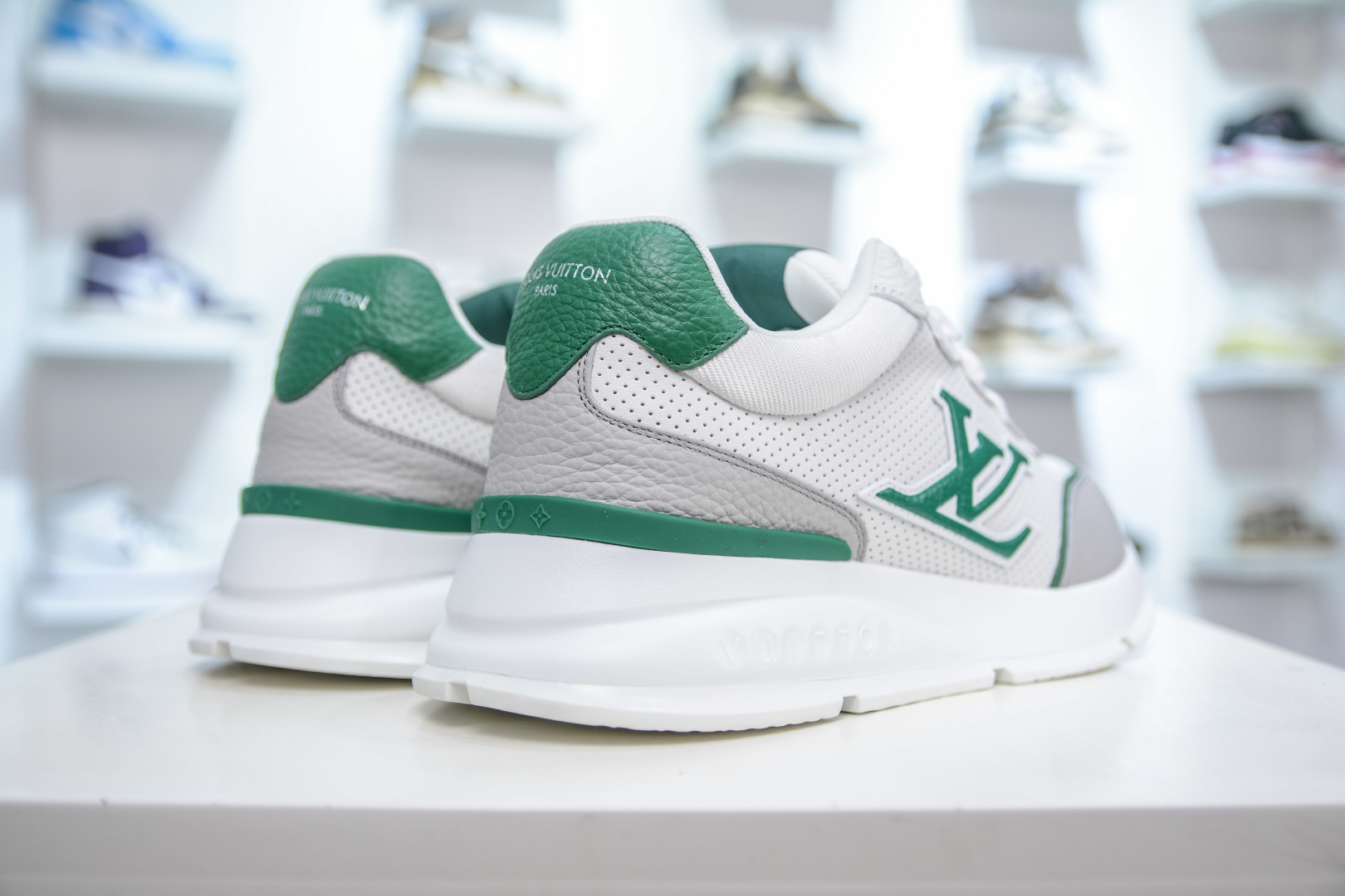Louis Vuitton Classic Leather Sneakers - Lace-Up, Low-Top, Casual Shoes 6 cmp i1747158035519 6365 0 5