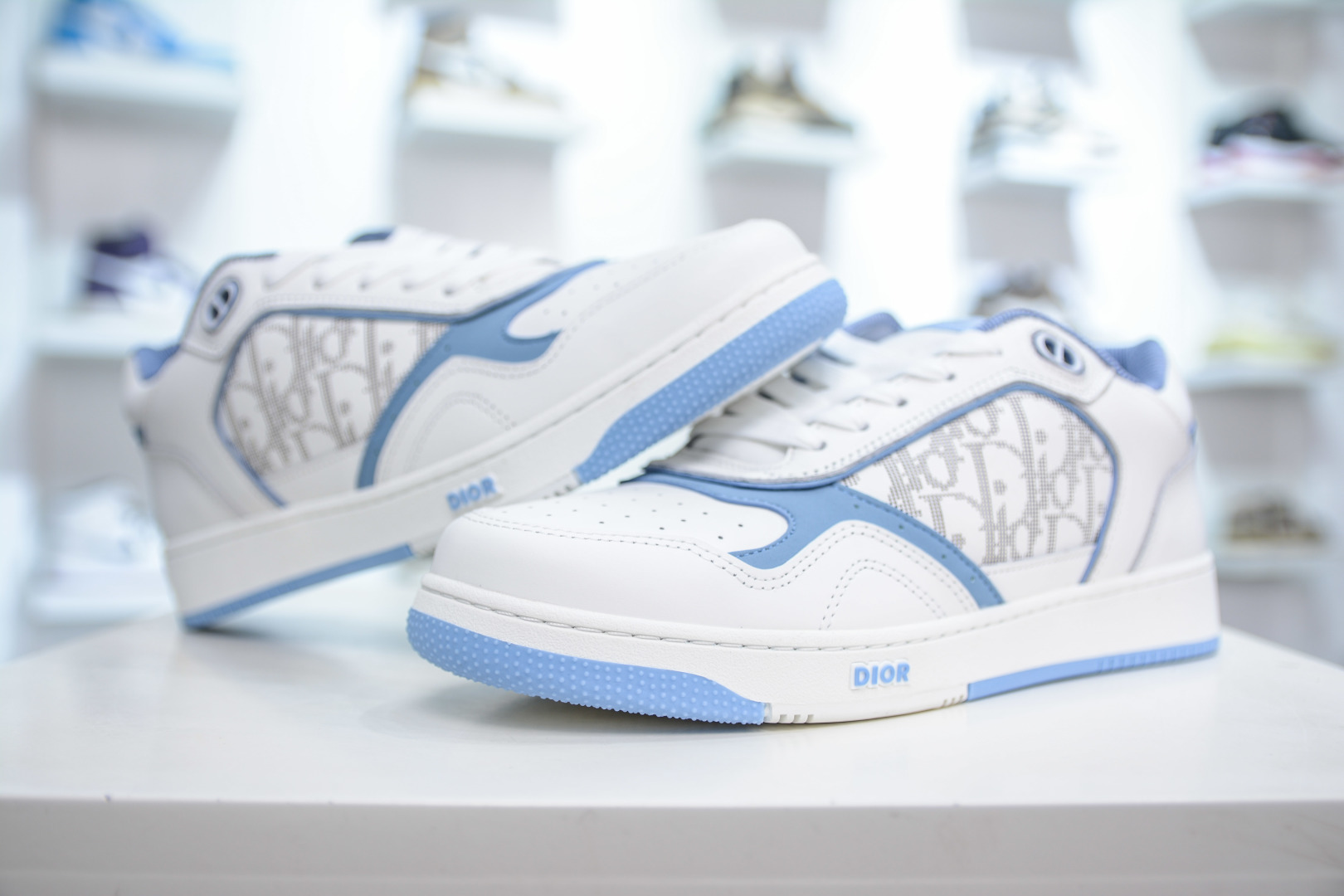 Dior B27 Luxury Sneakers: Iconic Design, Premium Leather, Comfortable Fit 4 cmp i1747158213629 9472 0 3