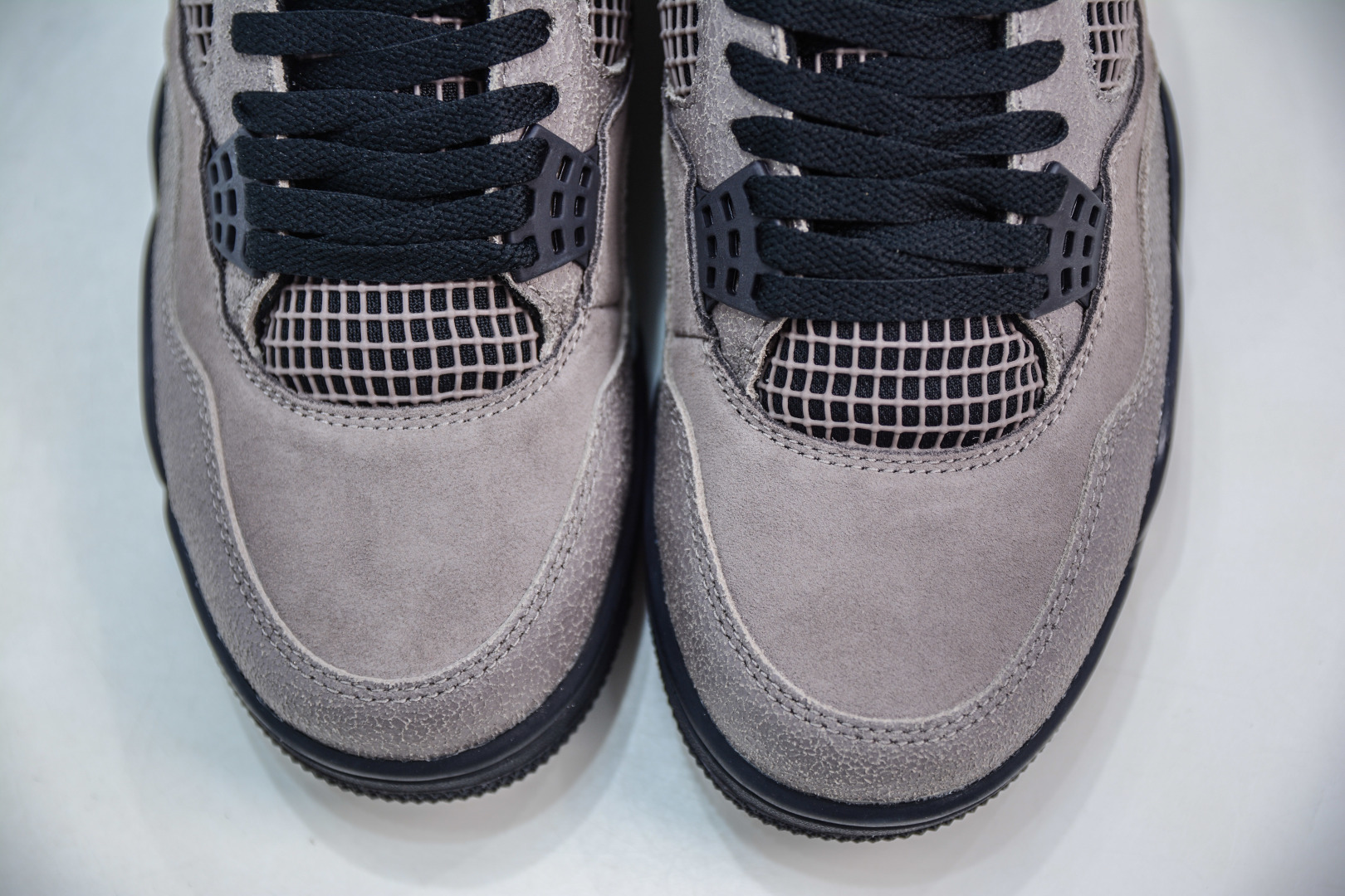 450 OG纯原 Air Jordan AJ4 ”Taupe Haze” 黑棕爆裂 / 摩卡配色 DB0732-200