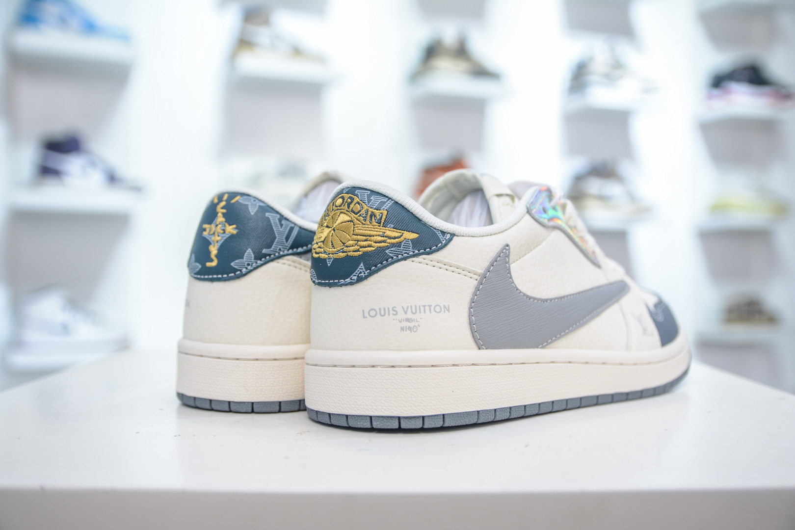 TS x Air Jordan x Louis Vuitton Air Jordan 1 Low - Brushed Grey Hook 7 cmp i1752507416347 7803 0 5