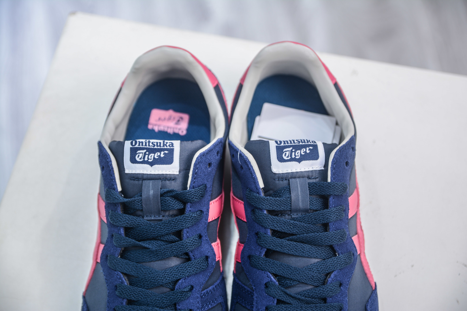Onitsuka Tiger Serrano Sneakers - Lightweight, Comfortable, and Stylish 9 cmp i1752507551037 7665 0 7