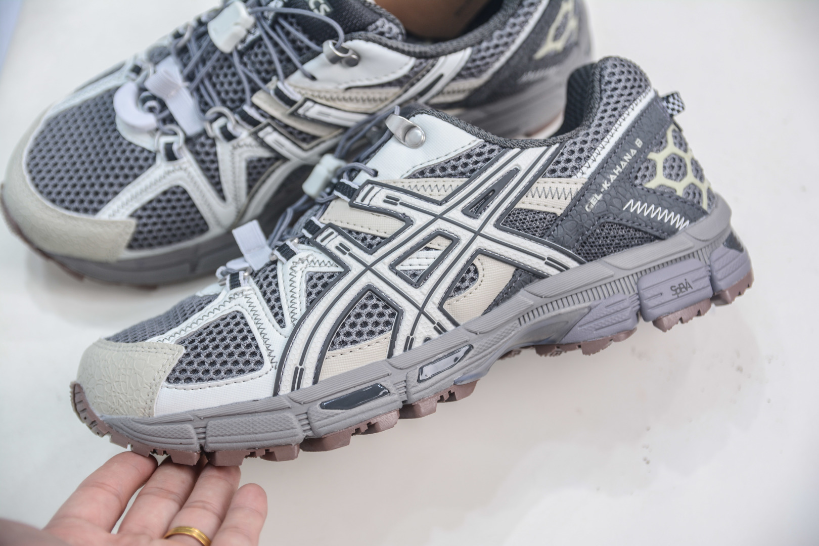 Asics Gel-Kahana 8 Running Shoes: Breathable, Comfortable, and Professional Grade 8 cmp i1752507605462 1176 0 6