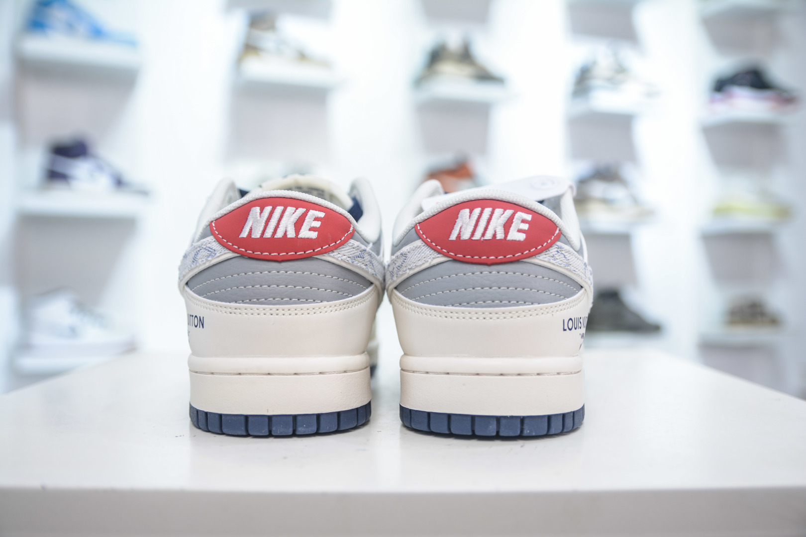 Nike SB Dunk Low x Louis Vuitton White/Grey Collaboration Sneakers 2 cmp i1752507805728 3698 0 1