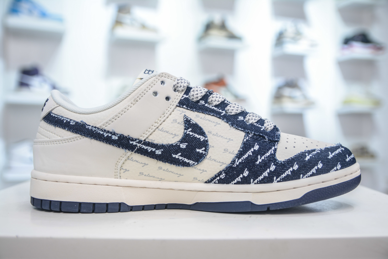 Nike SB Dunk Low x Balenciaga White Blue Denim Sneakers-Premium Quality 4 cmp i1752507843273 5729 0 2
