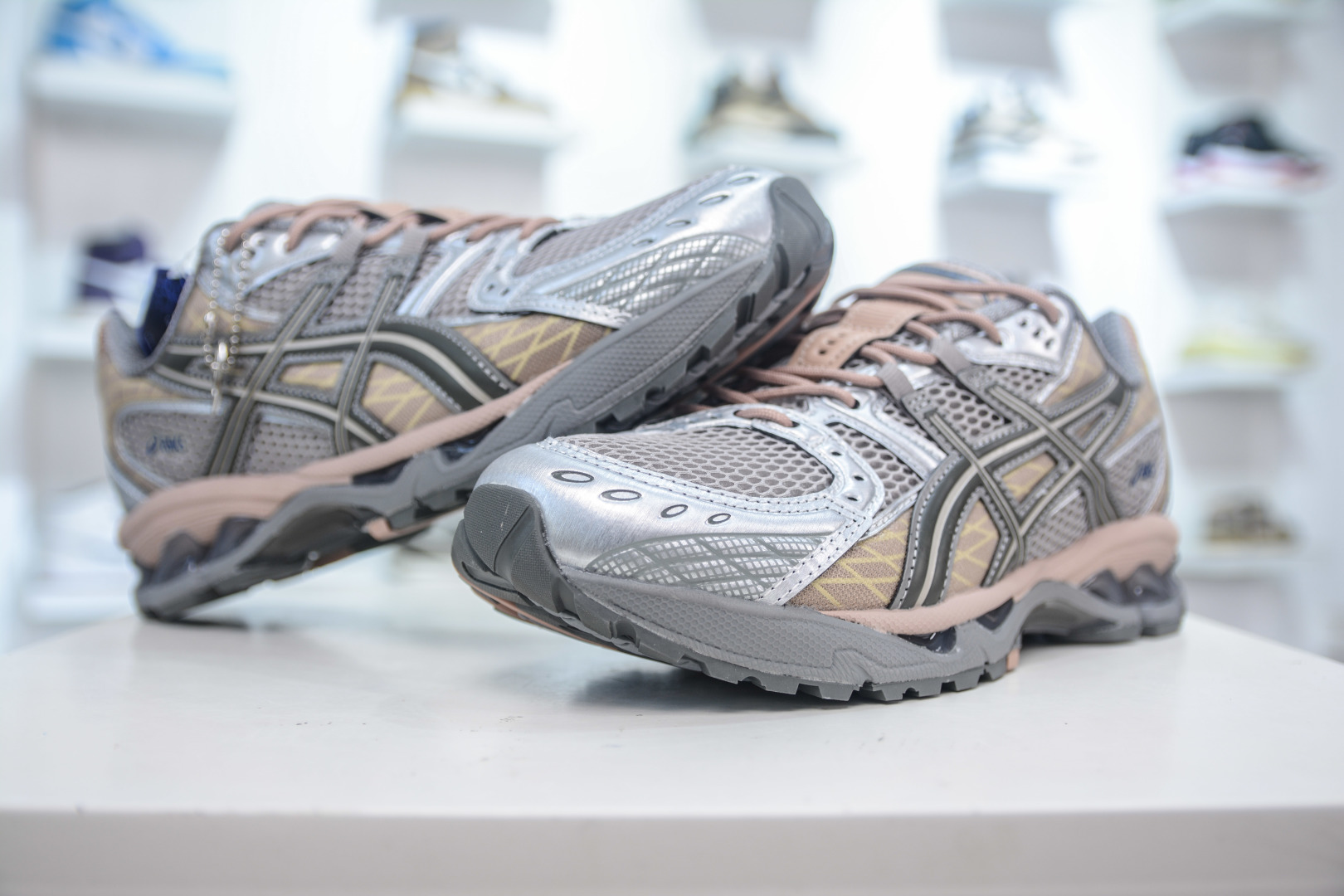 Asics GEL-Kahana NIMBUS 10.1 Durable Low-Top Sneakers - Grey, Beige, and Silver 5 cmp i1752587390450 2388 0 3