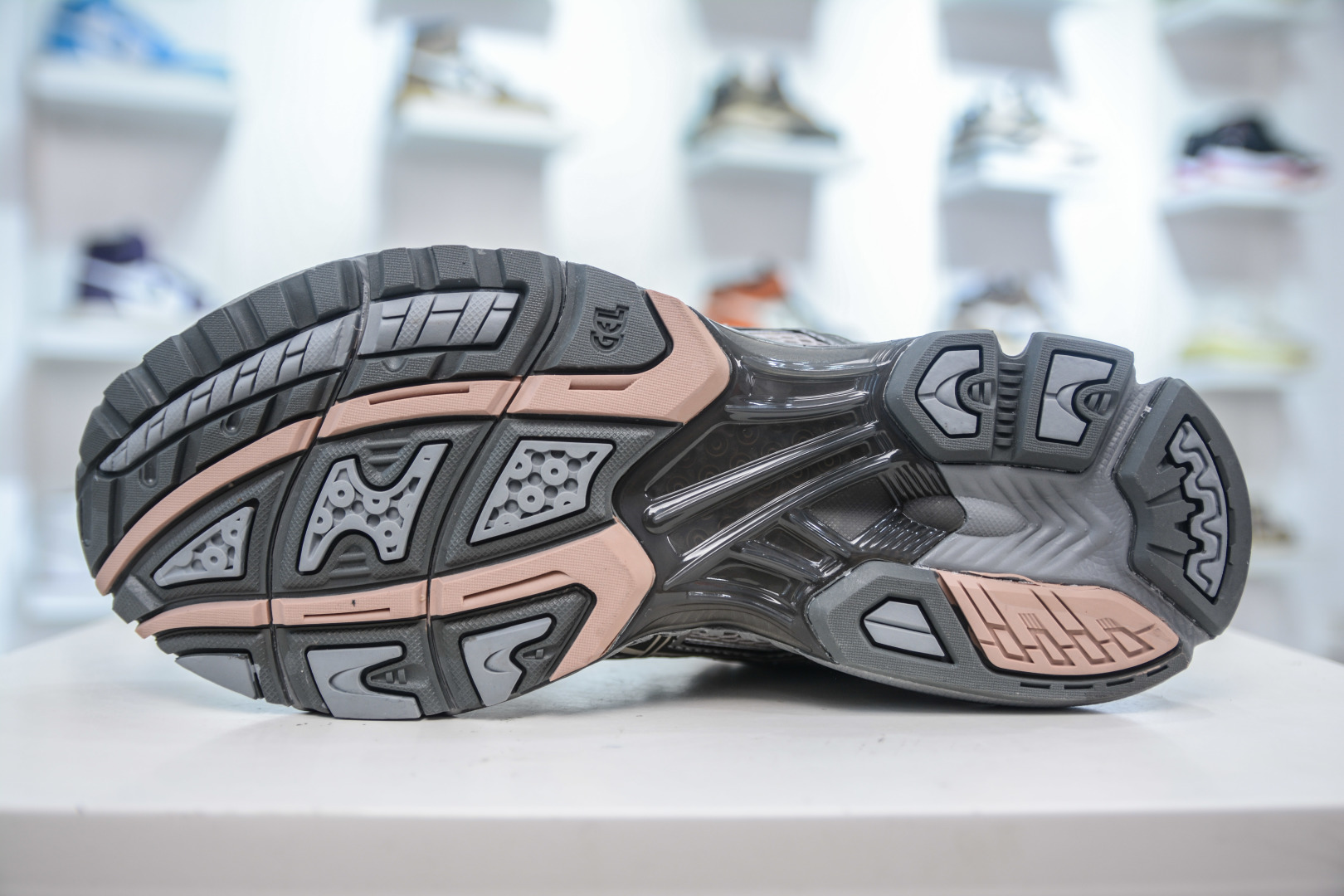 Asics GEL-Kahana NIMBUS 10.1 Durable Low-Top Sneakers - Grey, Beige, and Silver 6 cmp i1752587391174 1353 0 4