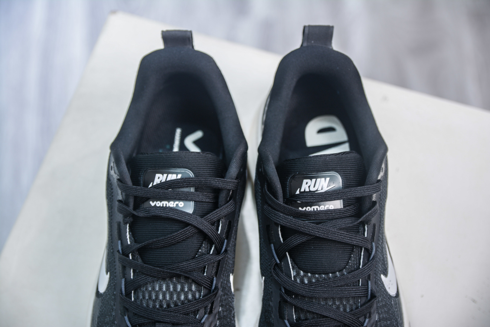 Nike Air Zoom Vomero 18: Lightweight, Comfortable Road Running Shoes 9 cmp i1752587445526 3830 0 7