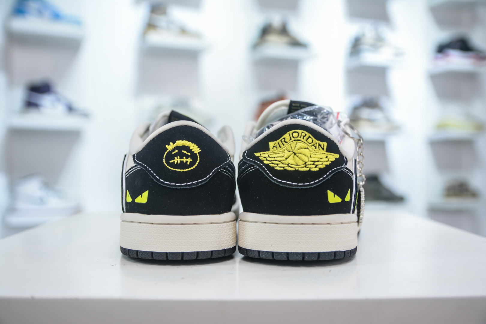 TS x Air Jordan x Fendi Low-Top Sneakers - Stylish Collaboration, Comfortable Fit 2 cmp i1752587592810 4933 0 1